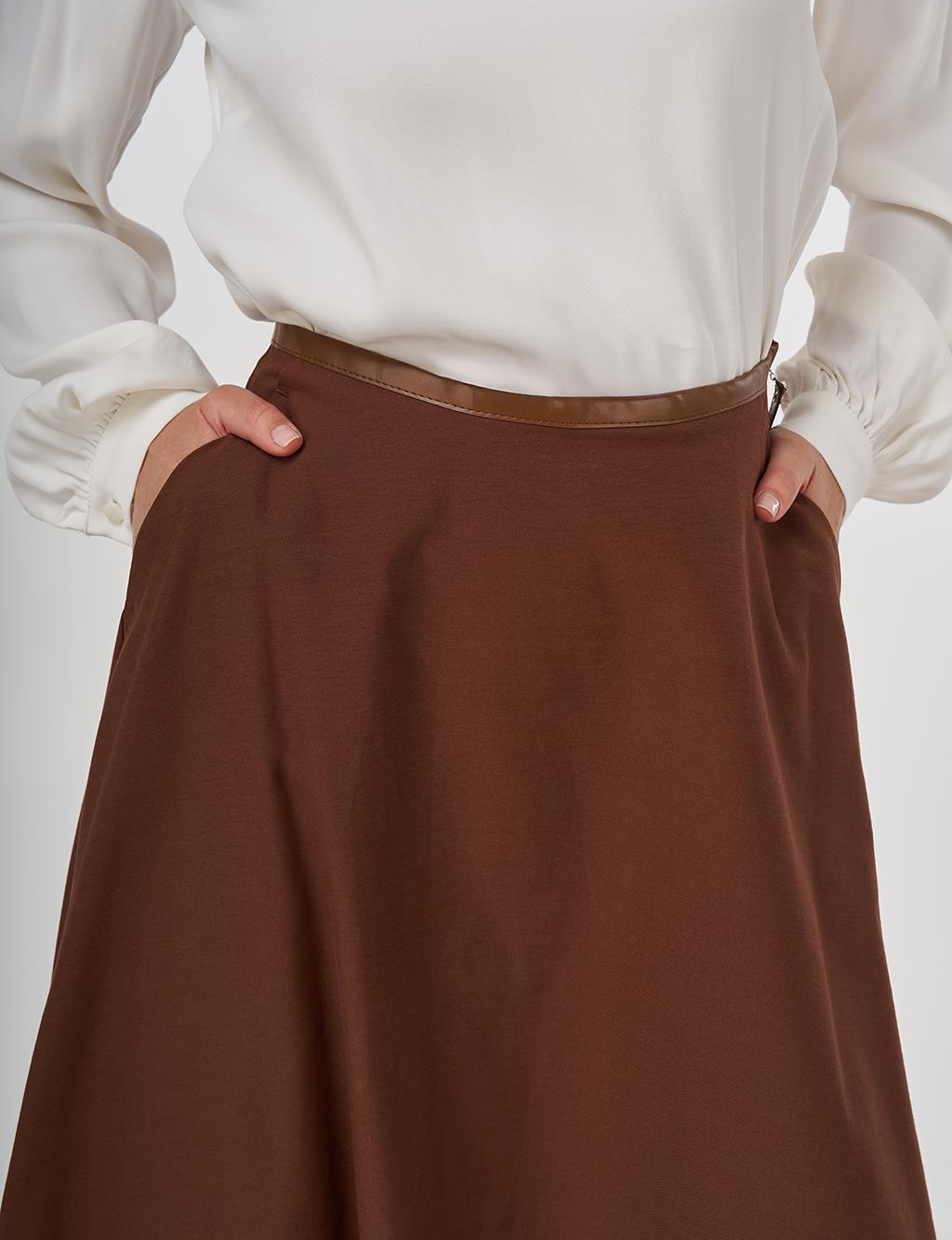 Piped Detail Flared Skirt Brown