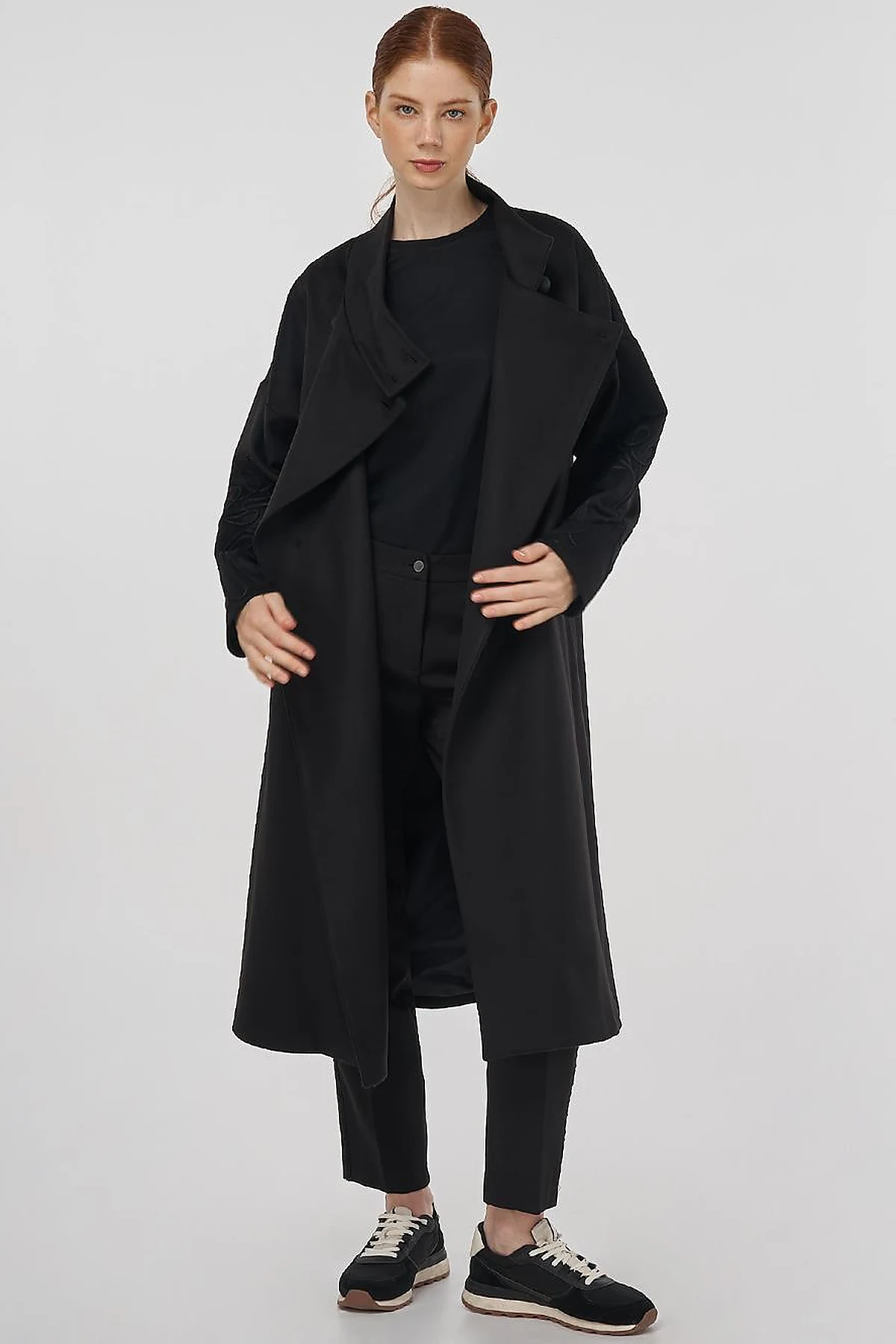 Buttoned Stand Collar Wool Blend Coat Black 