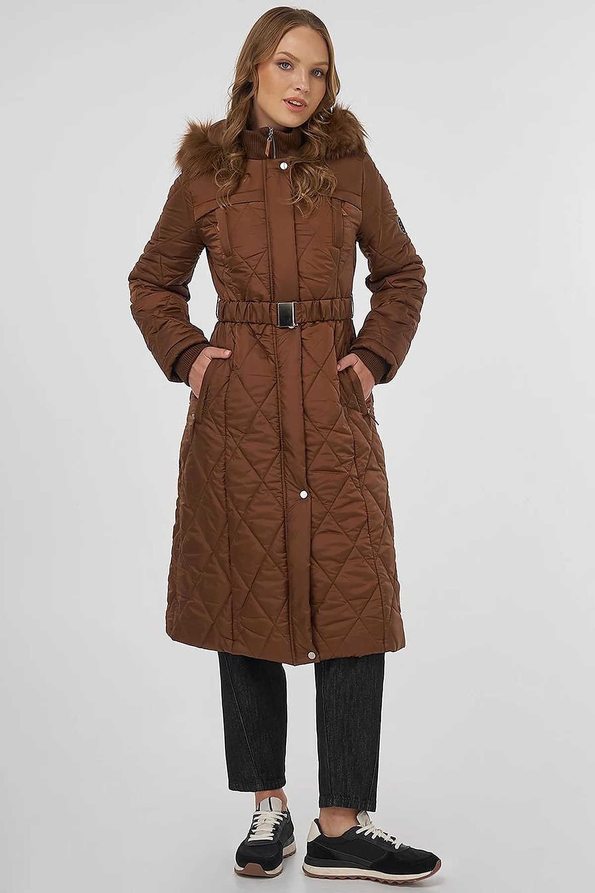 Dik Yaka Fermuar Detaylı Kapitoneli Anorak Mont Kahve