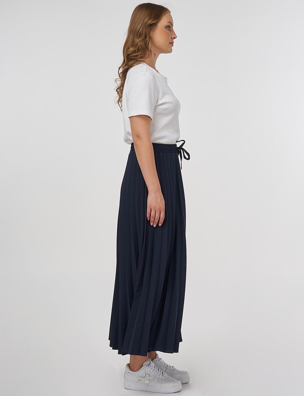 High-Waisted Pleated Skirt Dark Navy