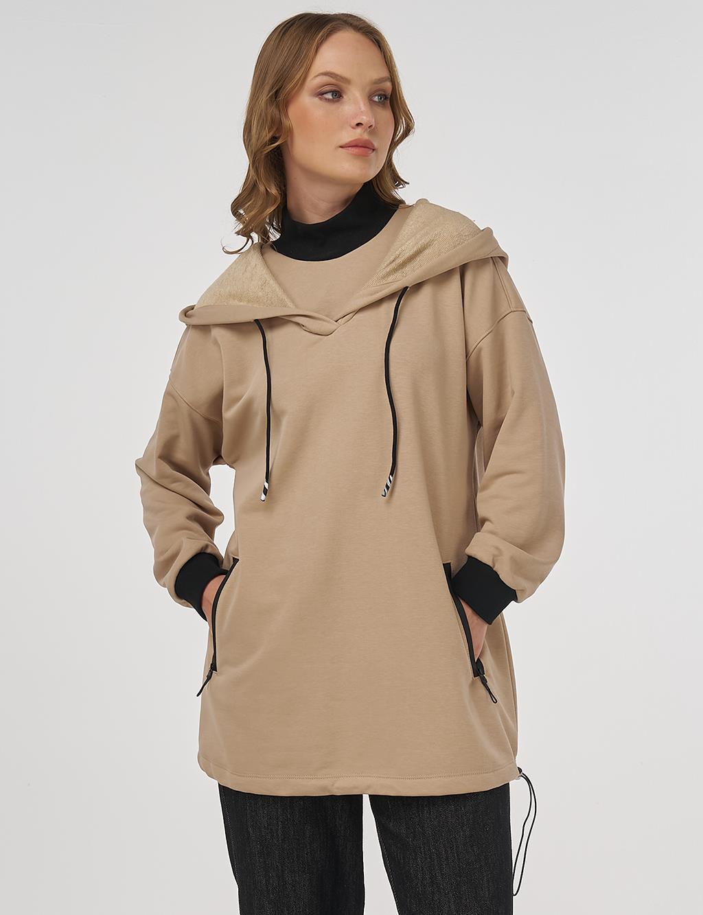 Hooded Three-Ply Sweatshirt Beige 