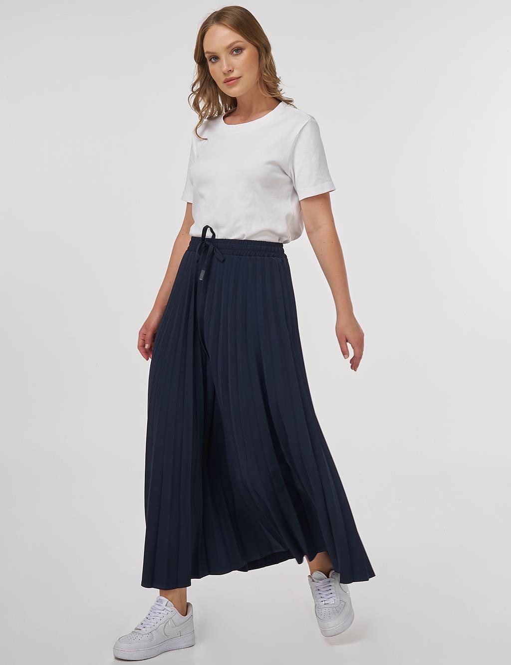 High-Waisted Pleated Skirt Dark Navy