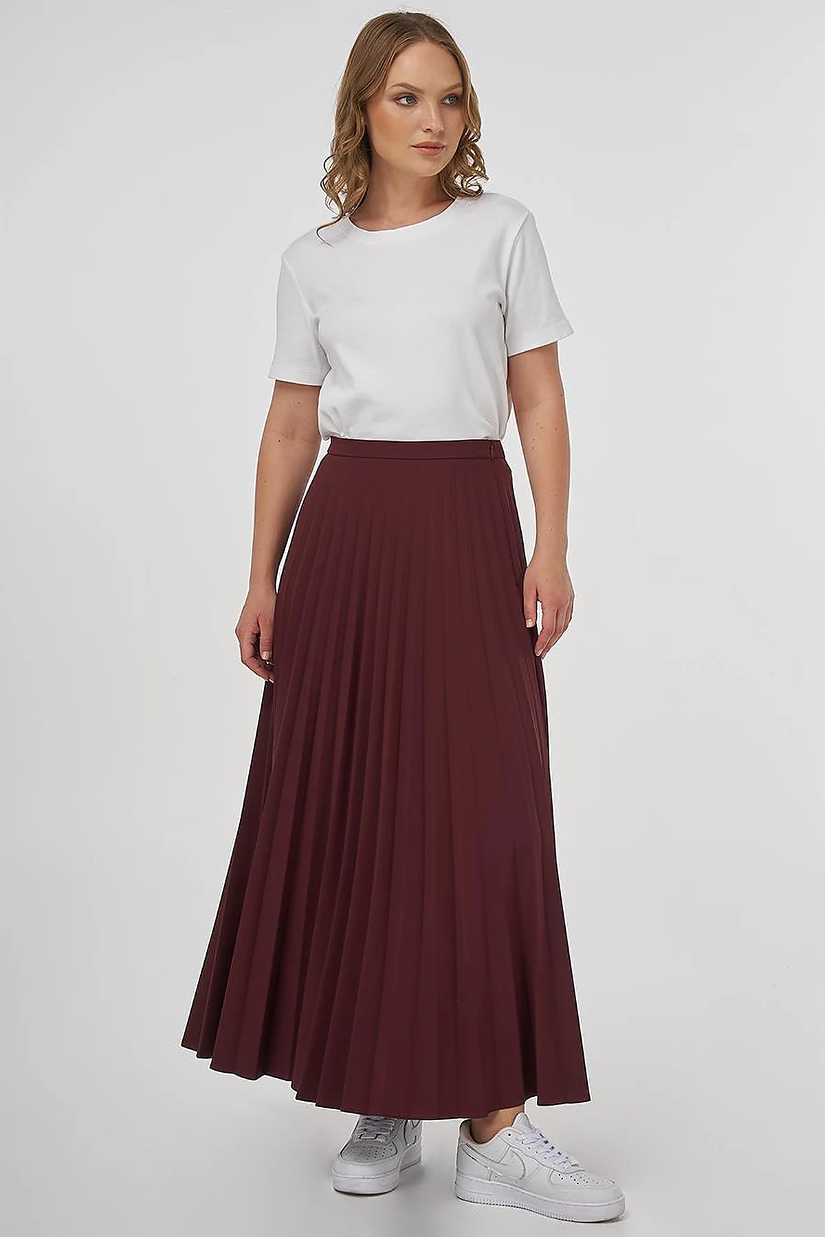 Zipped Pleated Skirt Burgundy