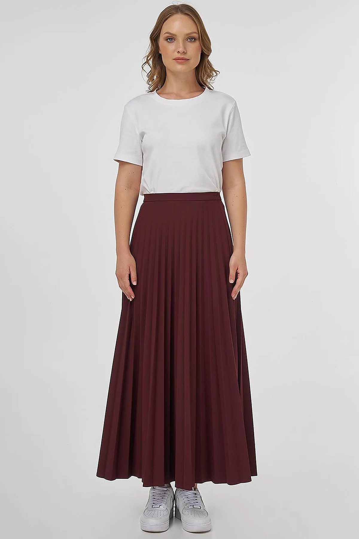 Zipped Pleated Skirt Burgundy