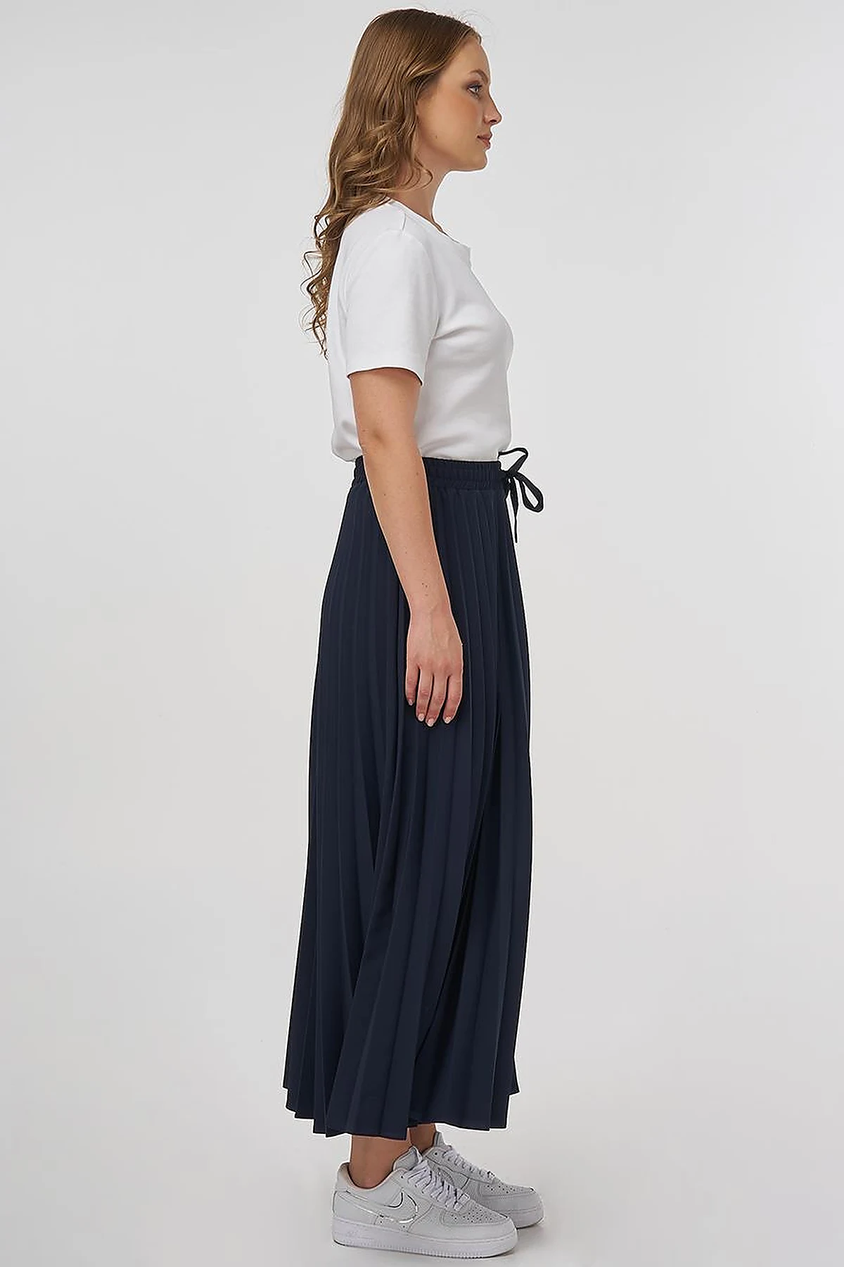 High-Waisted Pleated Skirt Dark Navy