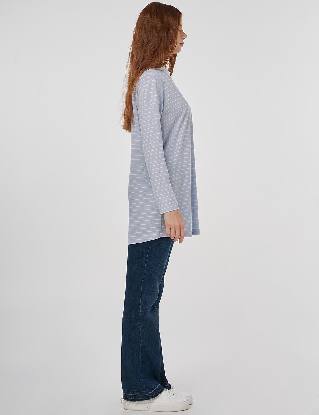 Striped Knit Sweatshirt in Light Blue