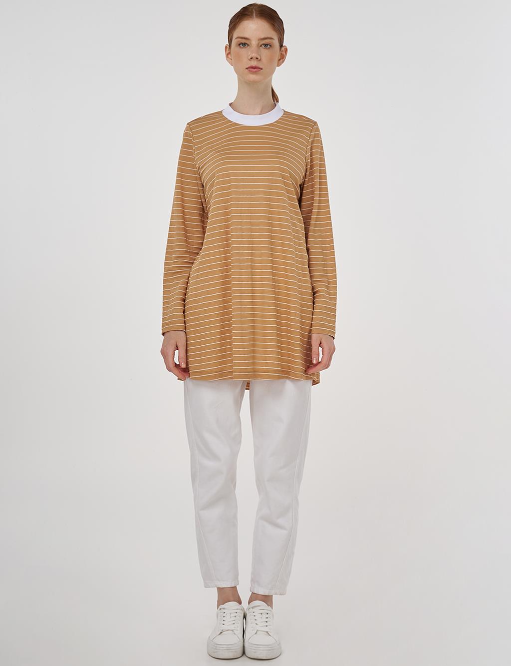 Striped Knit Sweatshirt in Beige
