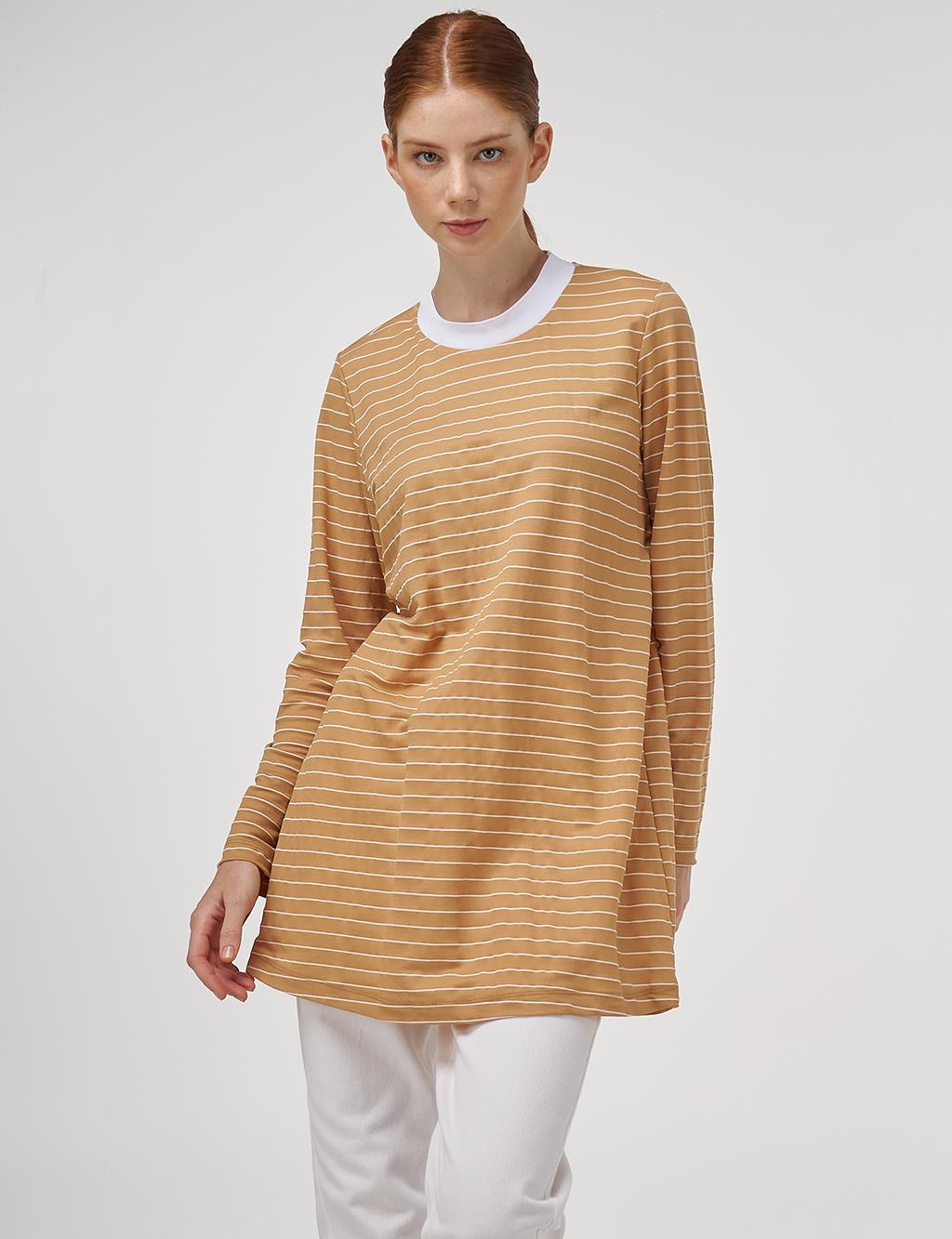 Striped Knit Sweatshirt in Beige