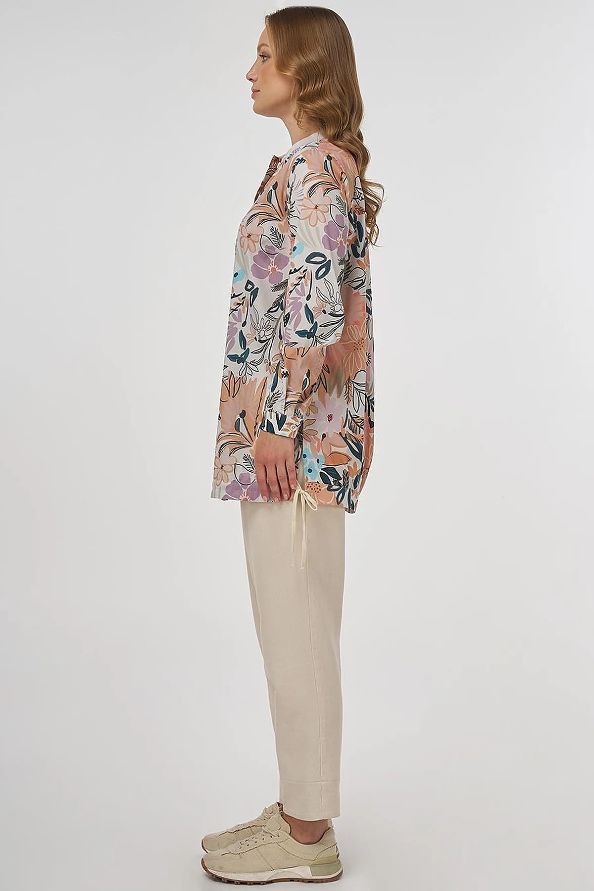 Floral Desenli Bağcıklı Tunik Krem