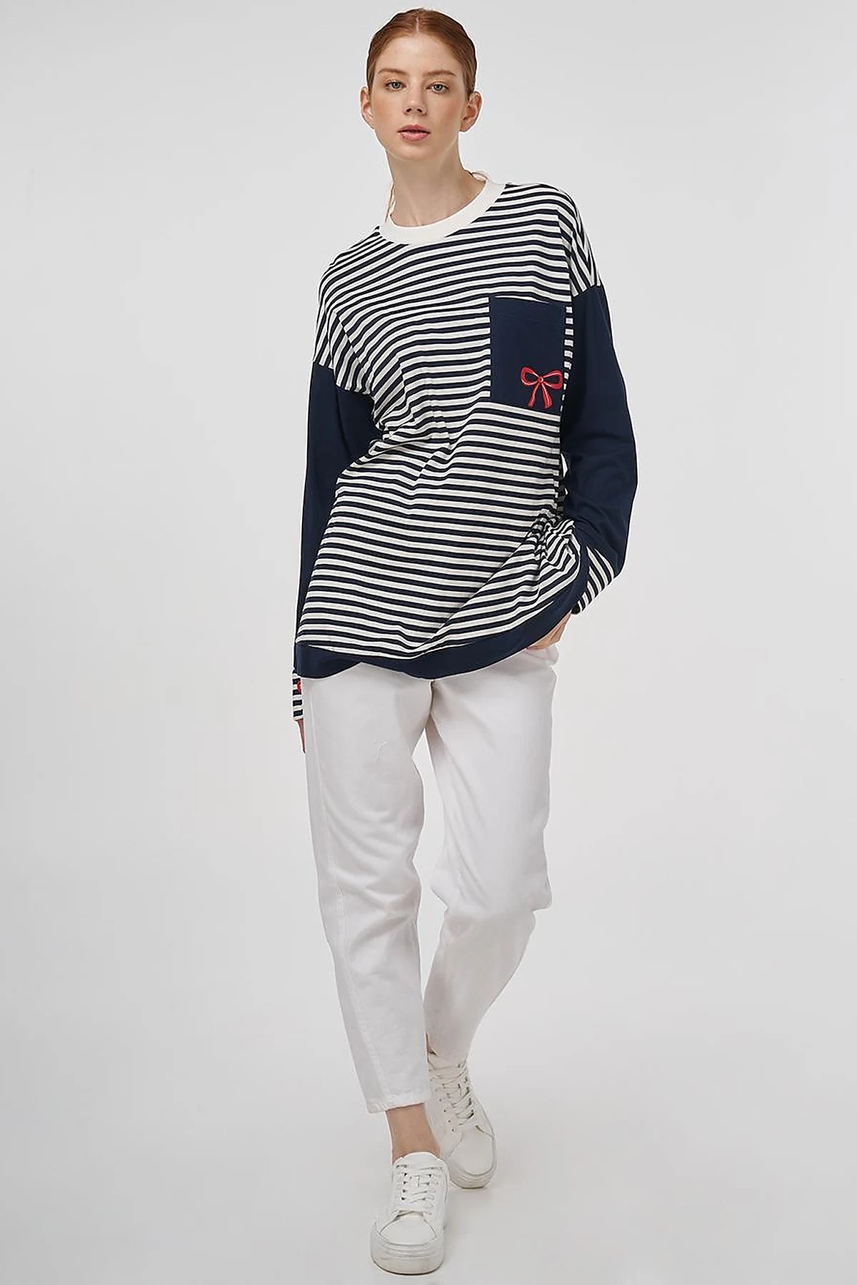 100% Cotton Graphic Printed Sweatshirt Dark Navy