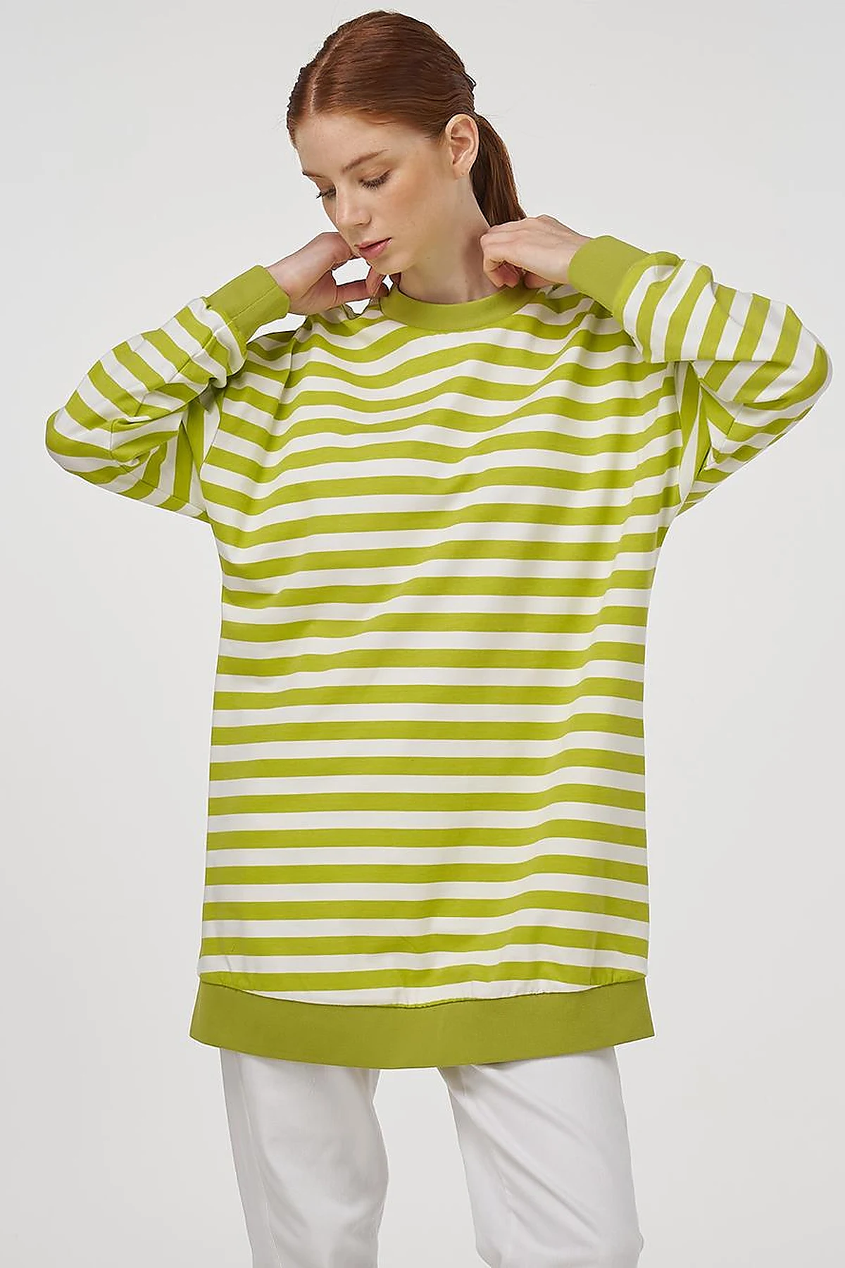 Sıfır Yaka Pamuklu Sweatshirt Fıstık Yeşili 