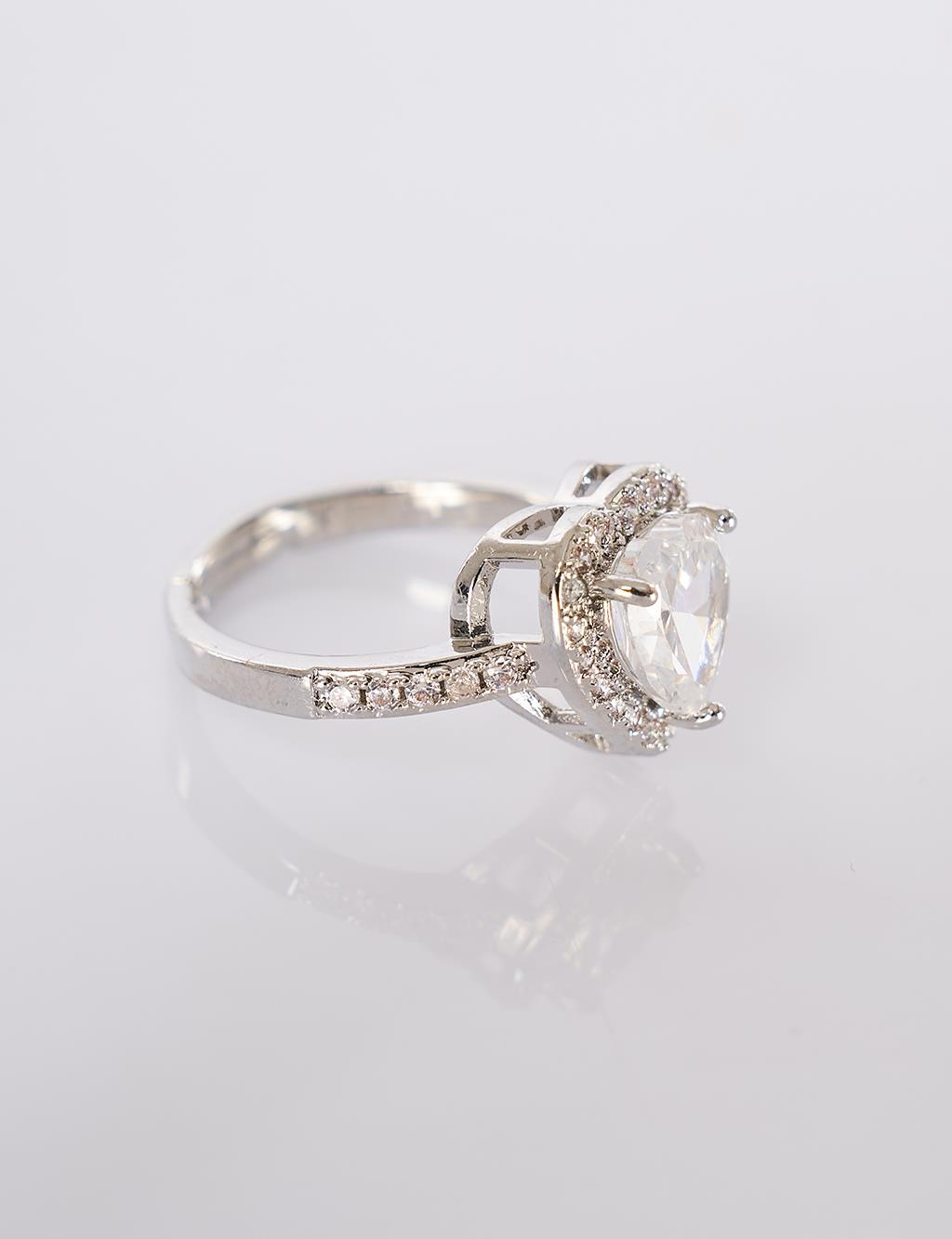 Heart-Shaped Ring – Silver
