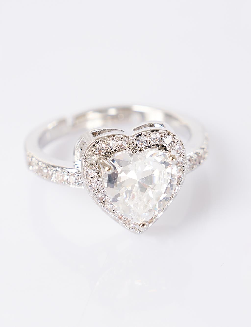 Heart-Shaped Ring – Silver