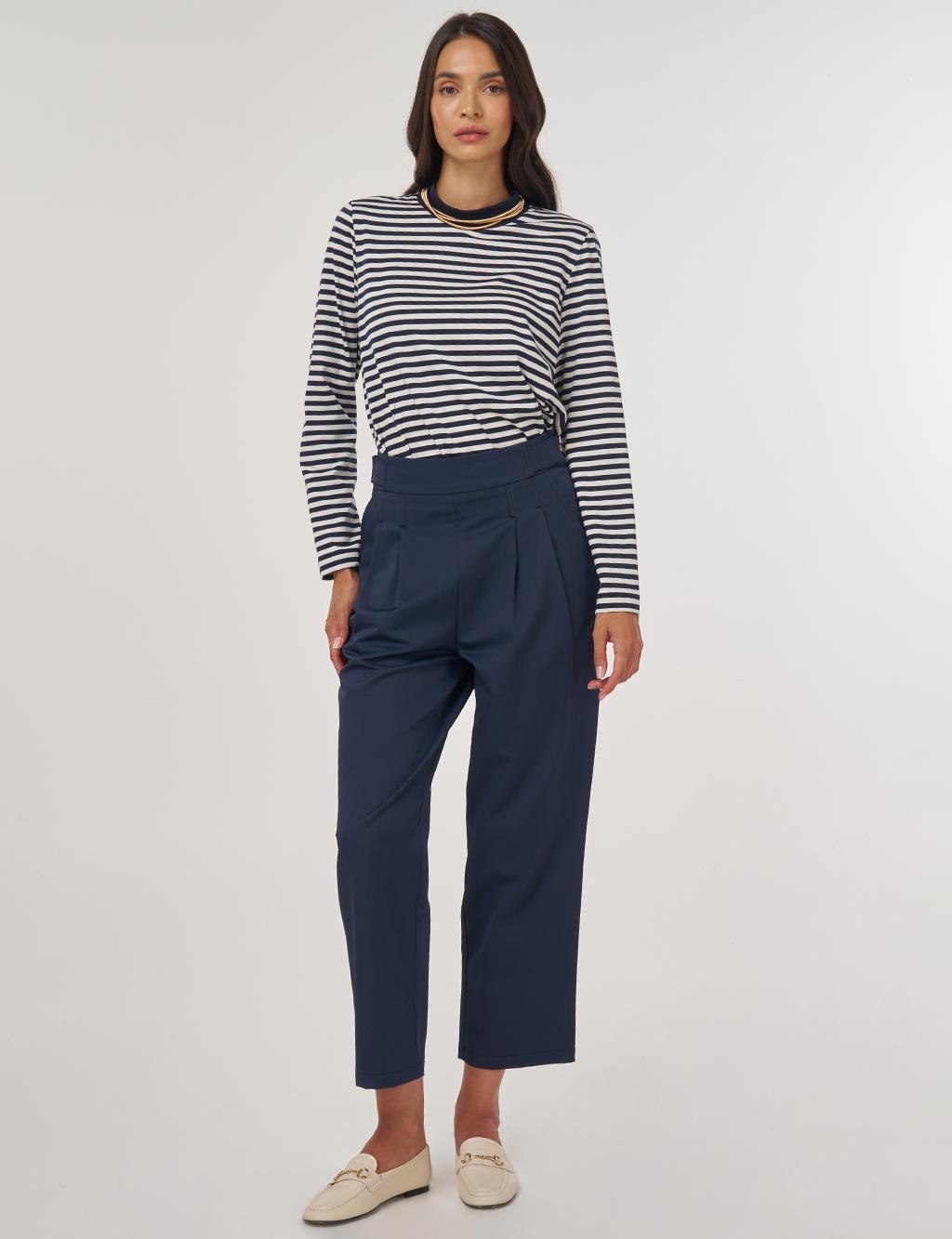 Pleated Carrot-Cut Pants Dark Navy 