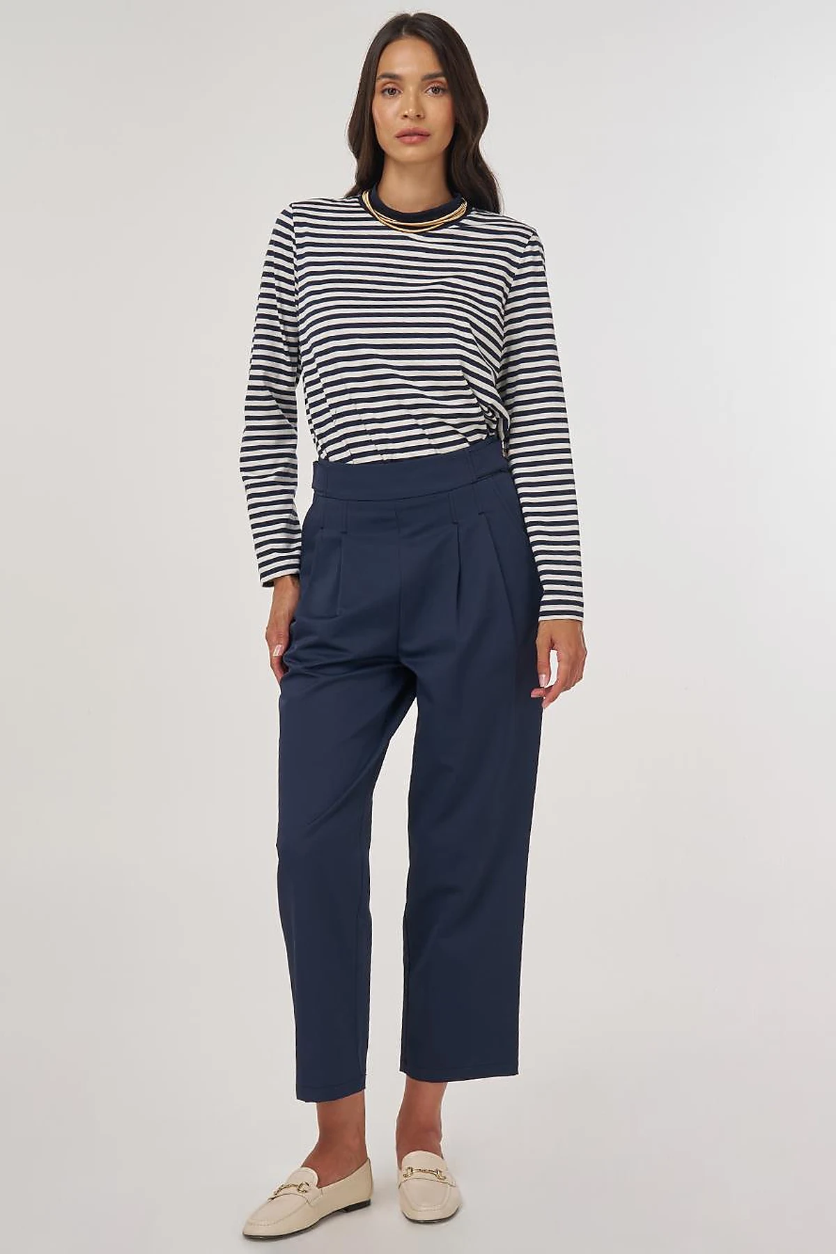 Pleated Carrot-Cut Pants Dark Navy 