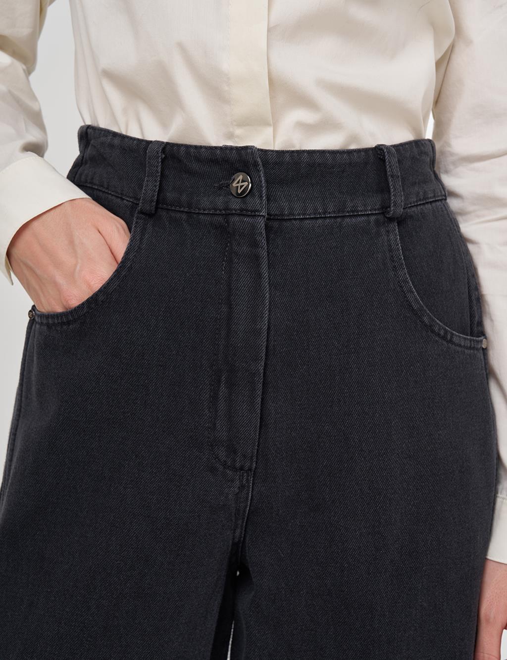 Pocket-Detail Marine Fit Denim Pants Smoke Gray