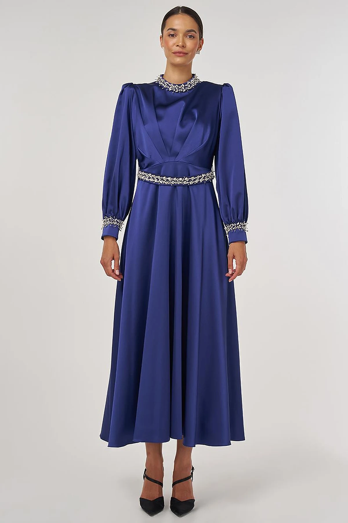 Drapeli İşlemeli Saten Elbise Lacivert