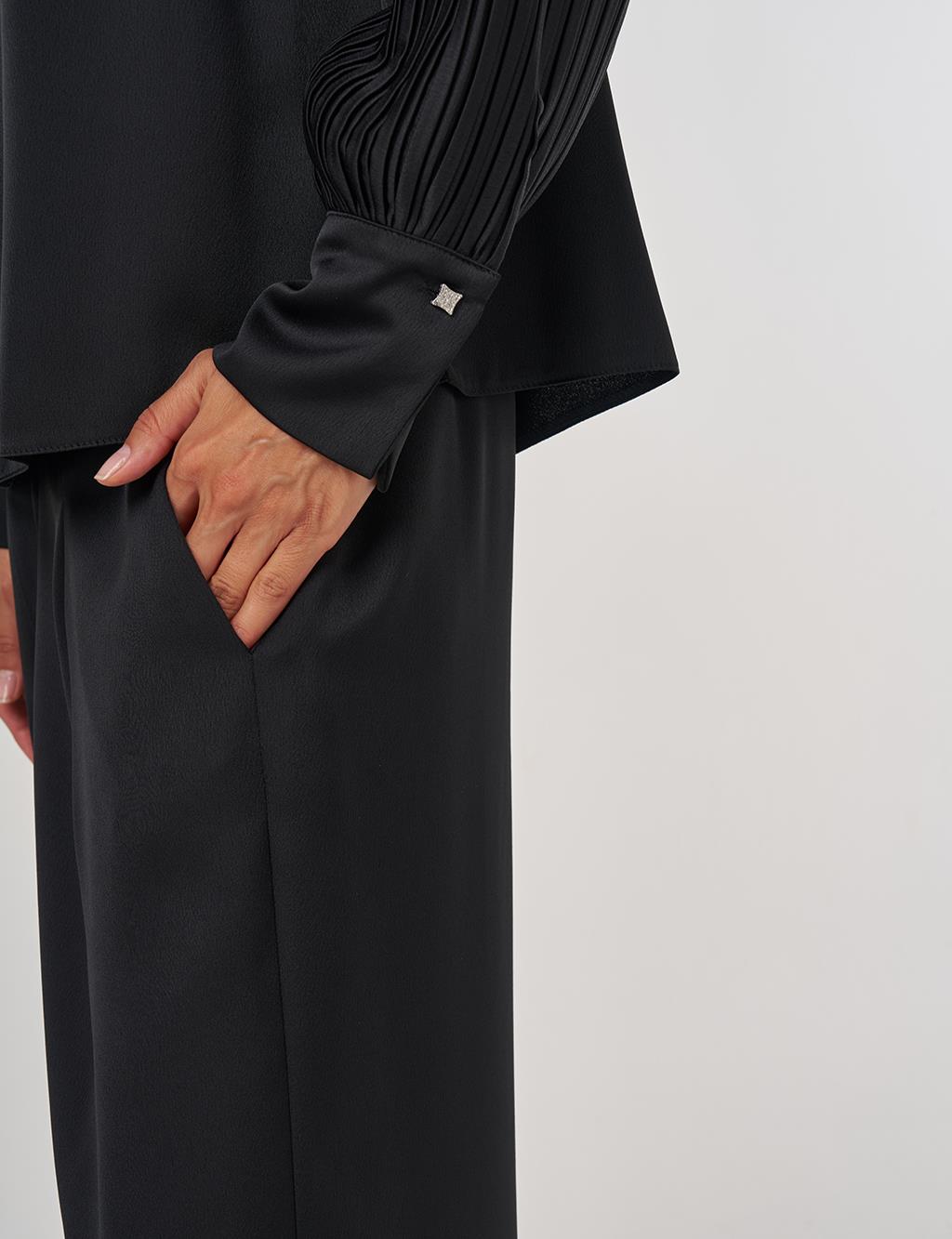 Pleated Elegant Tunic Black