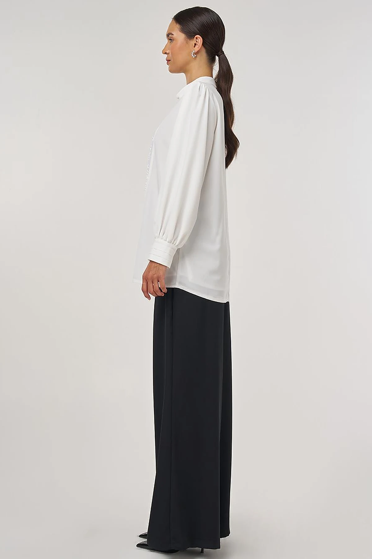 Sequin-Embroidered Elegant Blouse Ecru