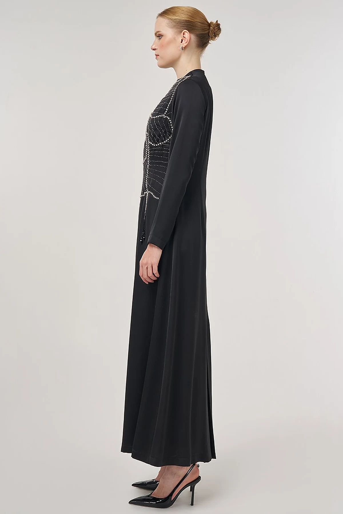 Embroidered Elegant Dress Black