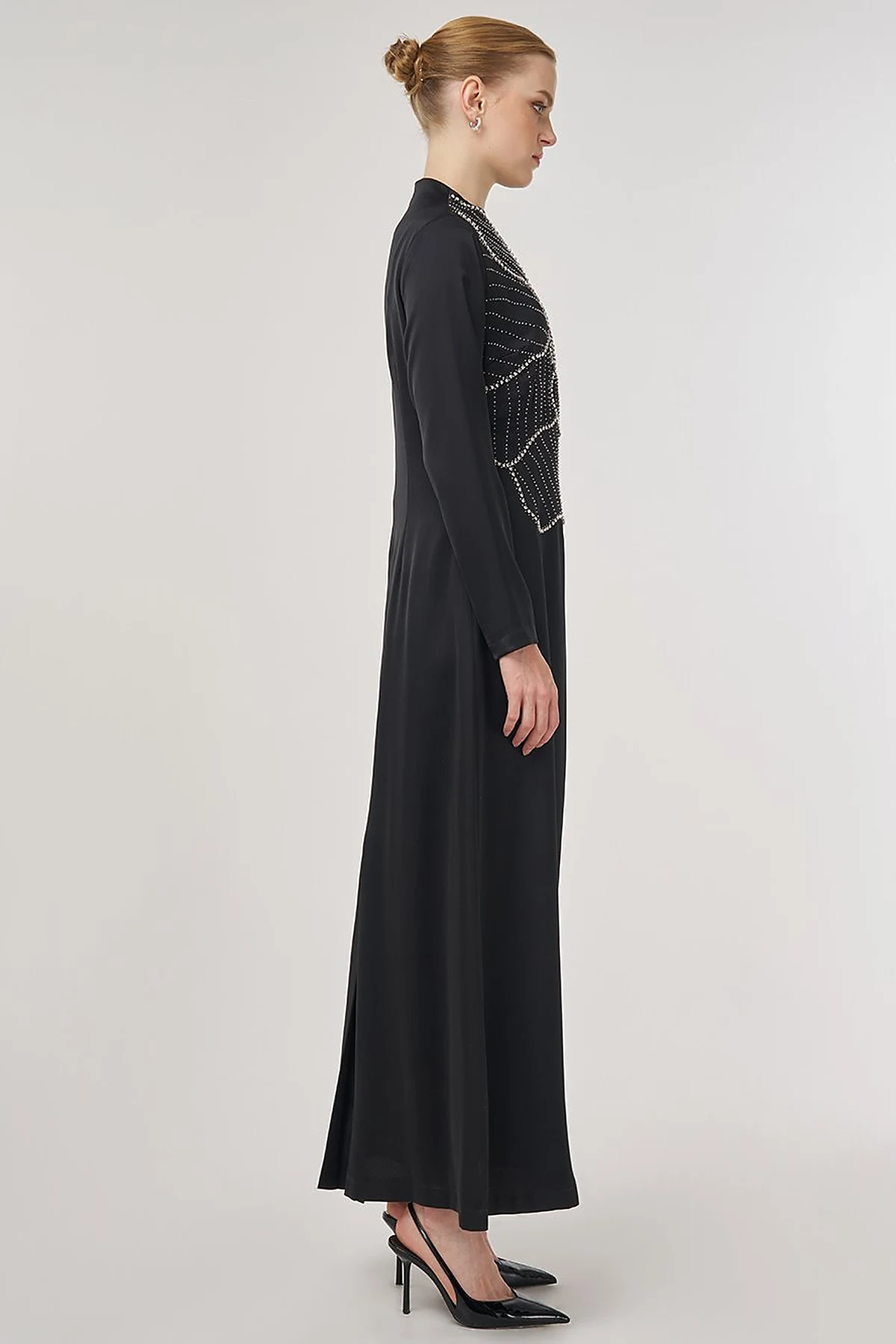 Embroidered Elegant Dress Black