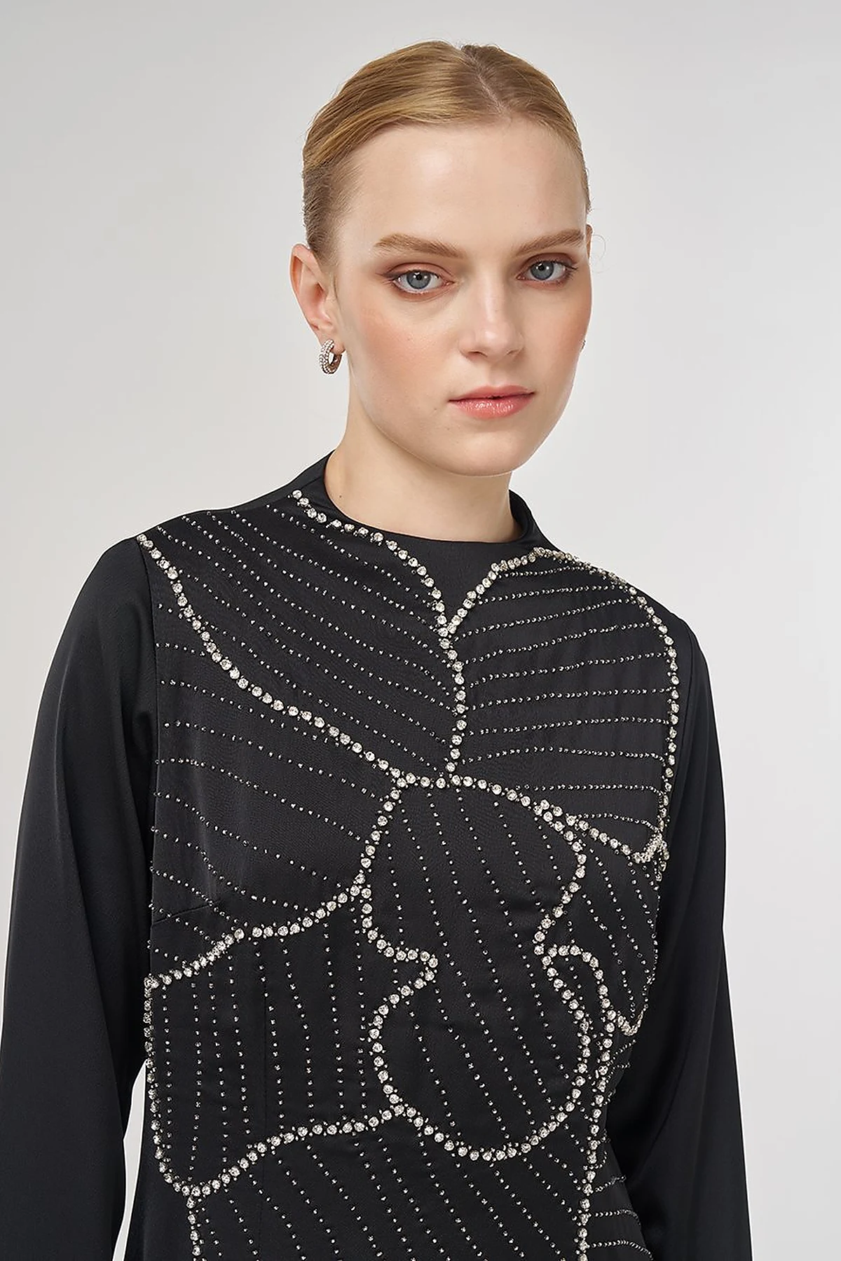 Embroidered Elegant Dress Black