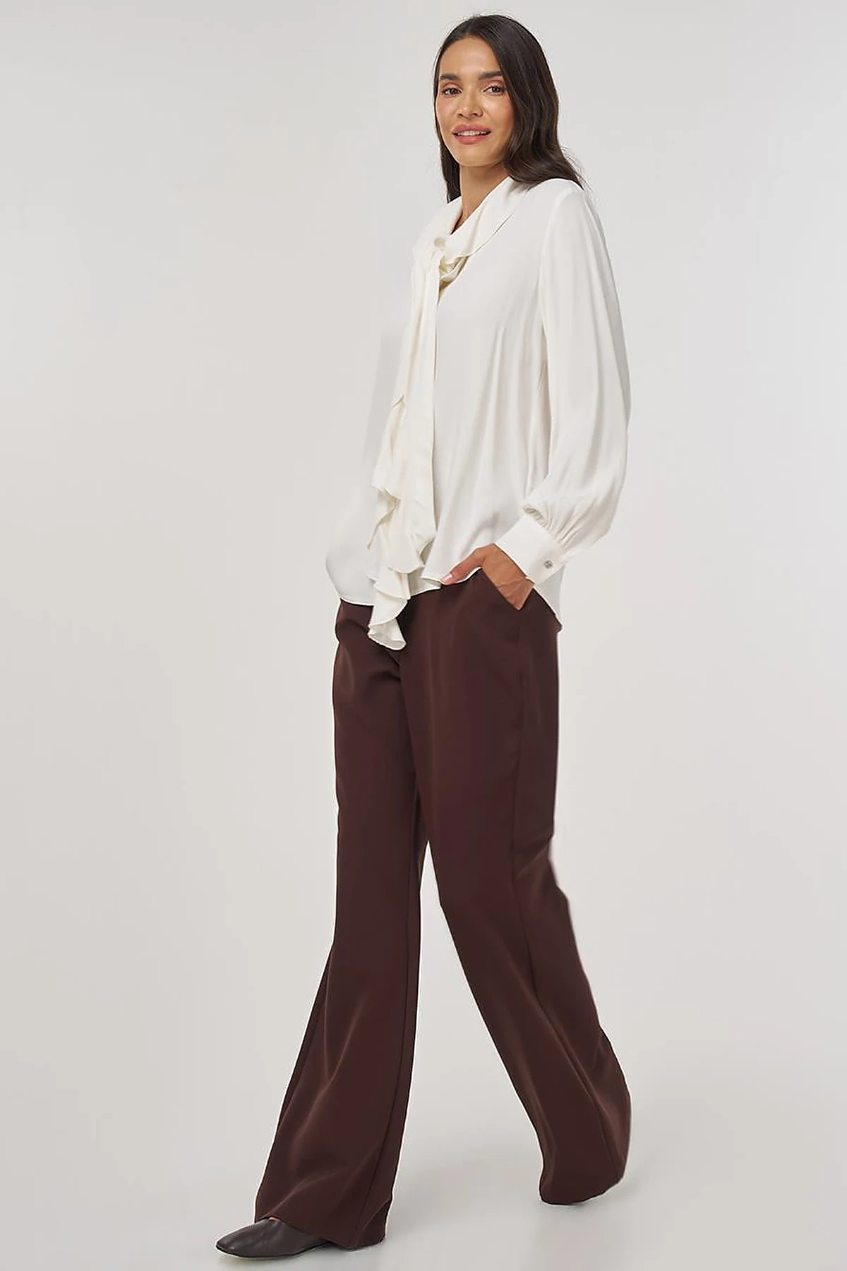 Ruffled Elegant Blouse Ecru