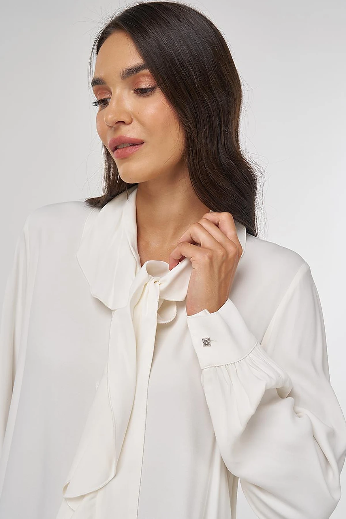 Ruffled Elegant Blouse Ecru
