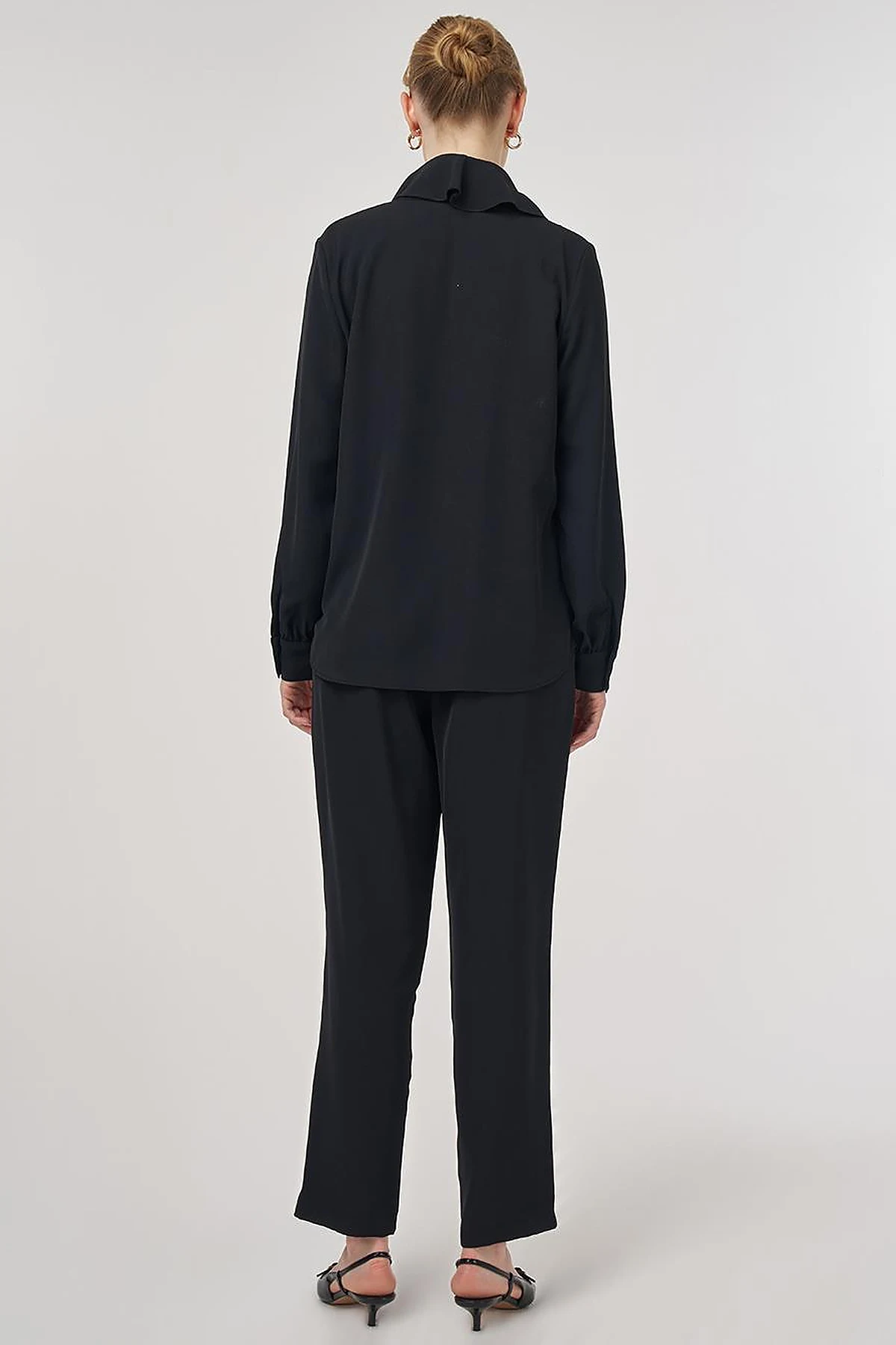 Ruffled Elegant Blouse Black