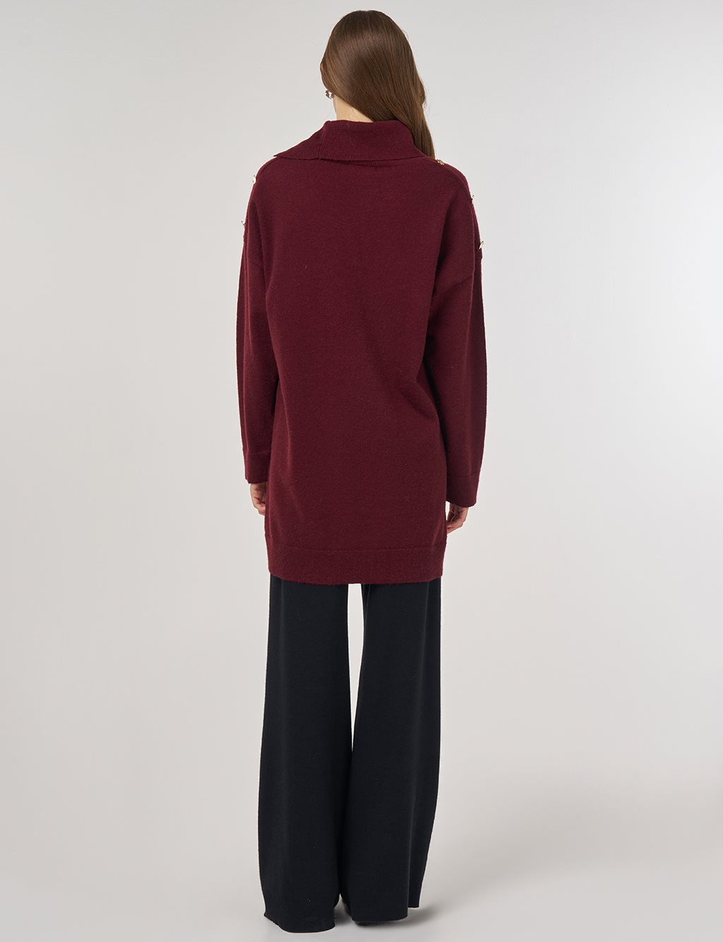 Button Detail Knit Tunic in Dark Burgundy