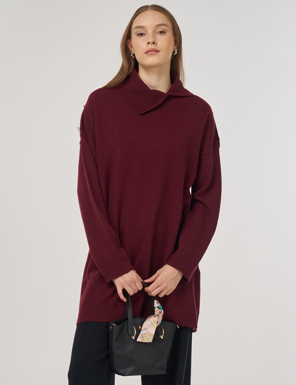 Button Detail Knit Tunic in Dark Burgundy