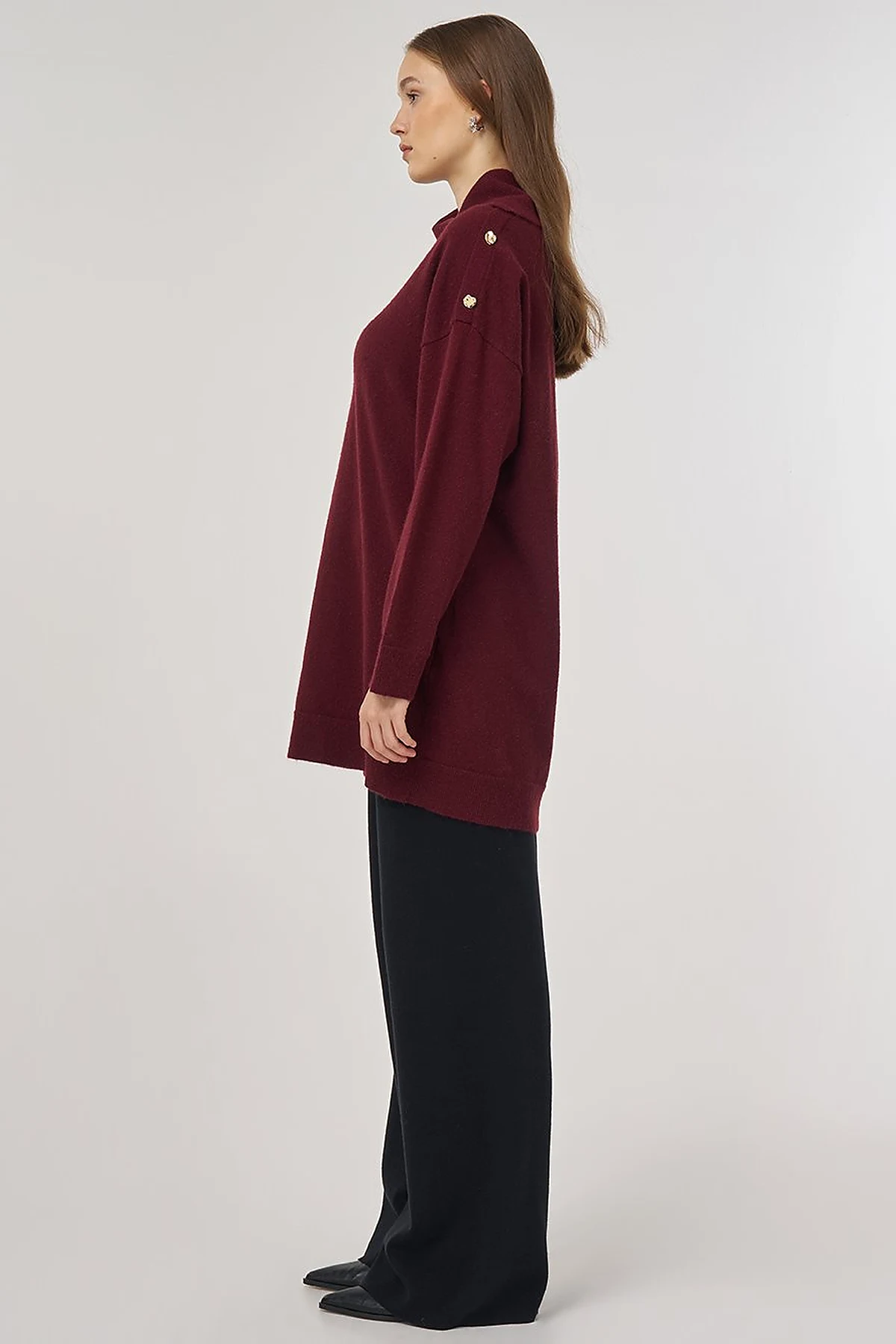 Button Detail Knit Tunic in Dark Burgundy