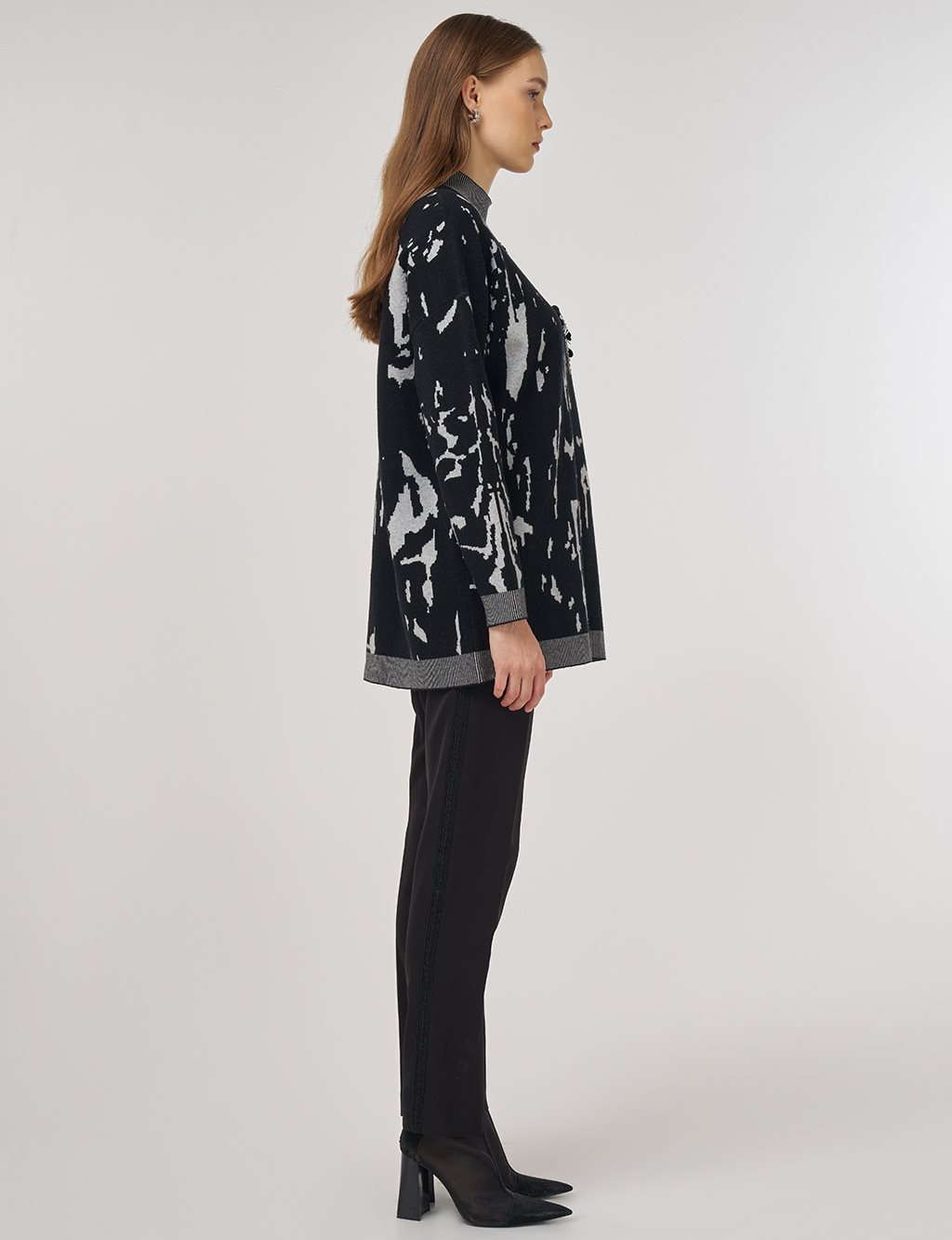 Sequin Detailed Viscose Knit Tunic in Black
