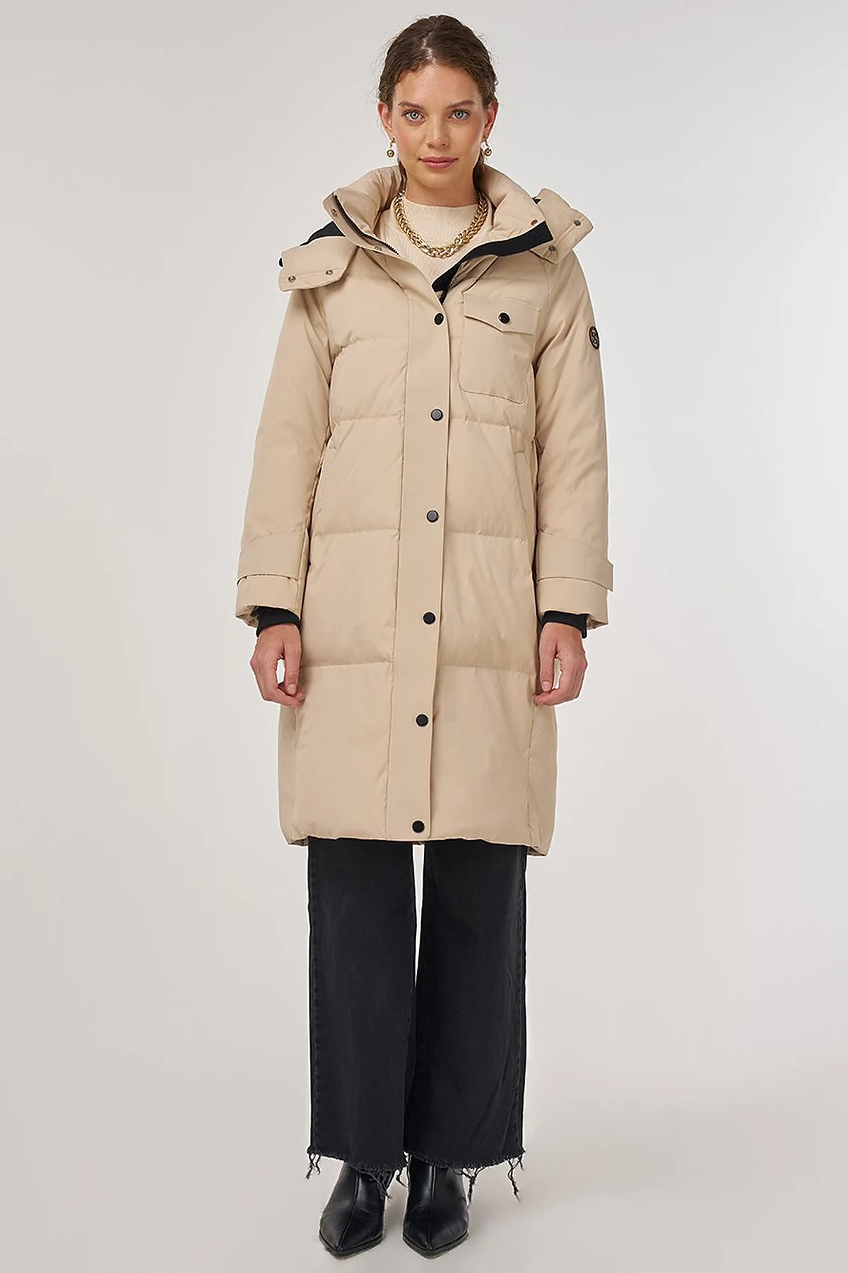 Pocket Detailed Goose Down Coat in Cream