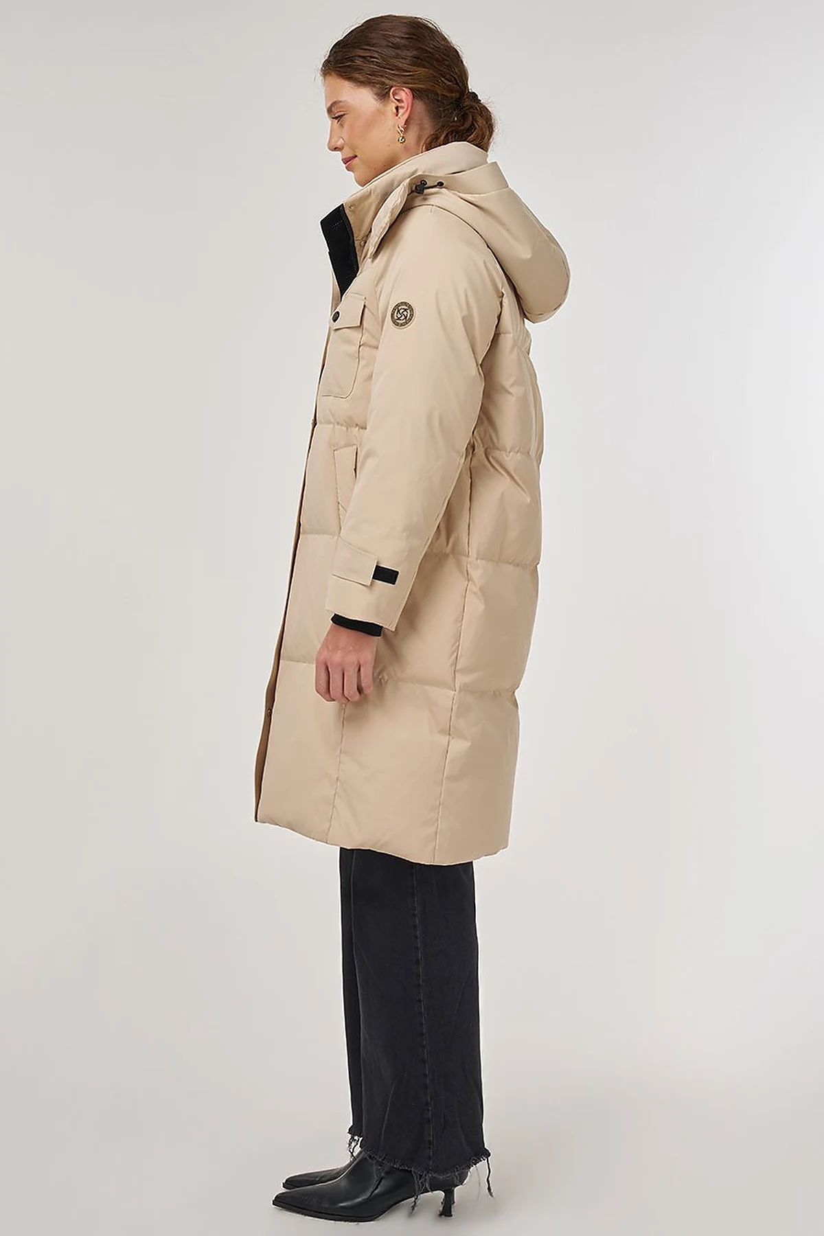 Pocket Detailed Goose Down Coat in Cream