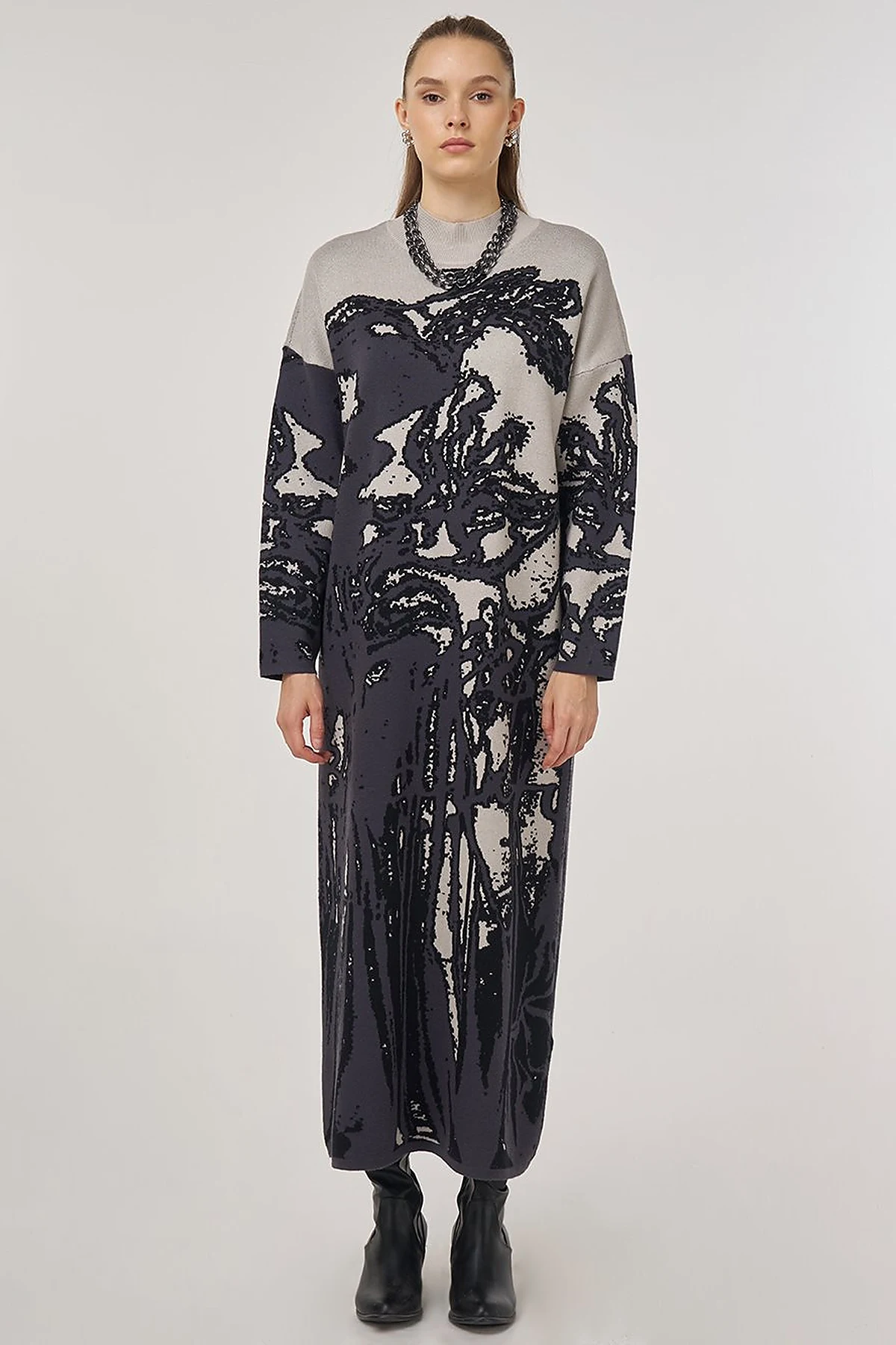 Abstract Patterned Viscose Knit Dress in Black