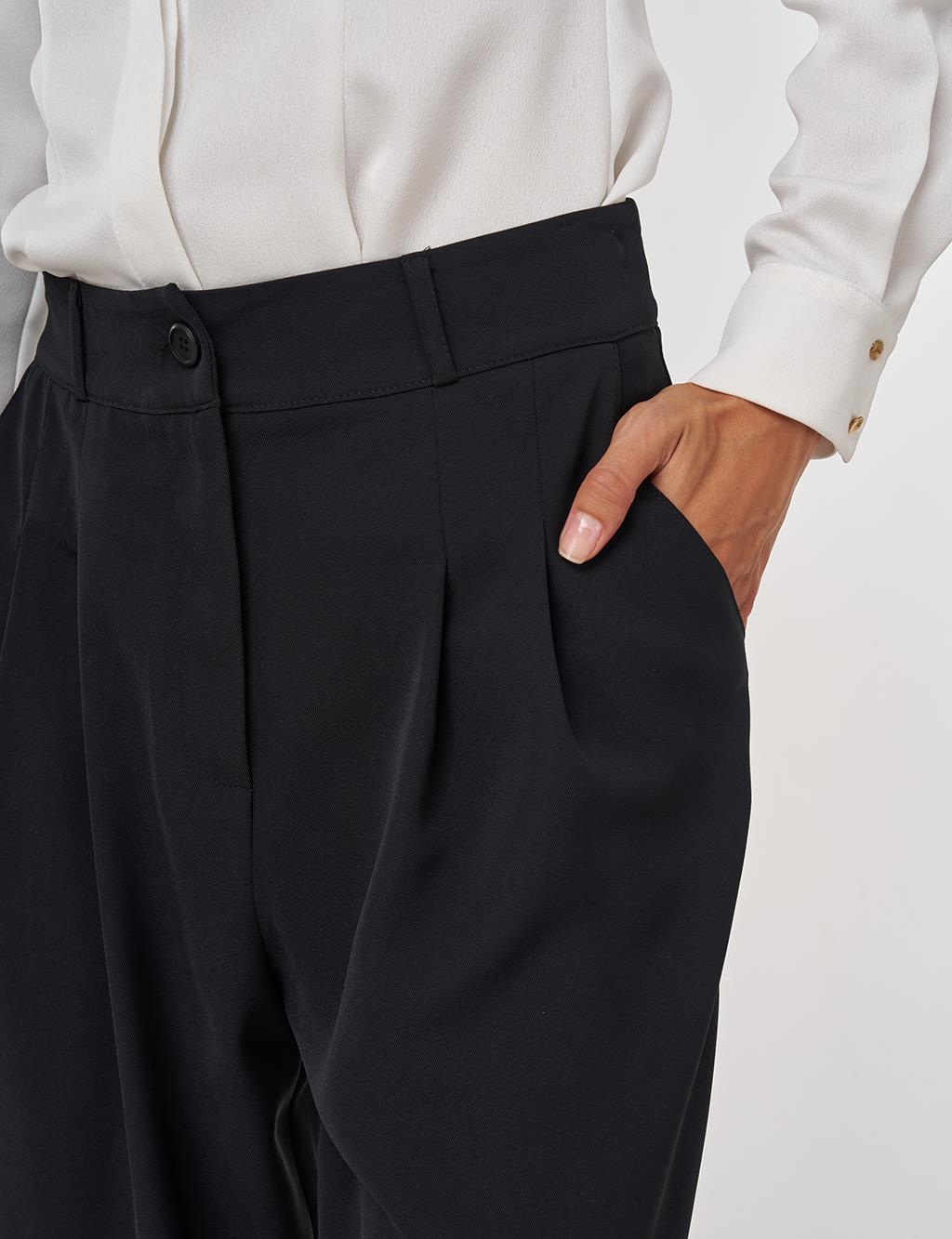 Pleated Fabric Pants Black