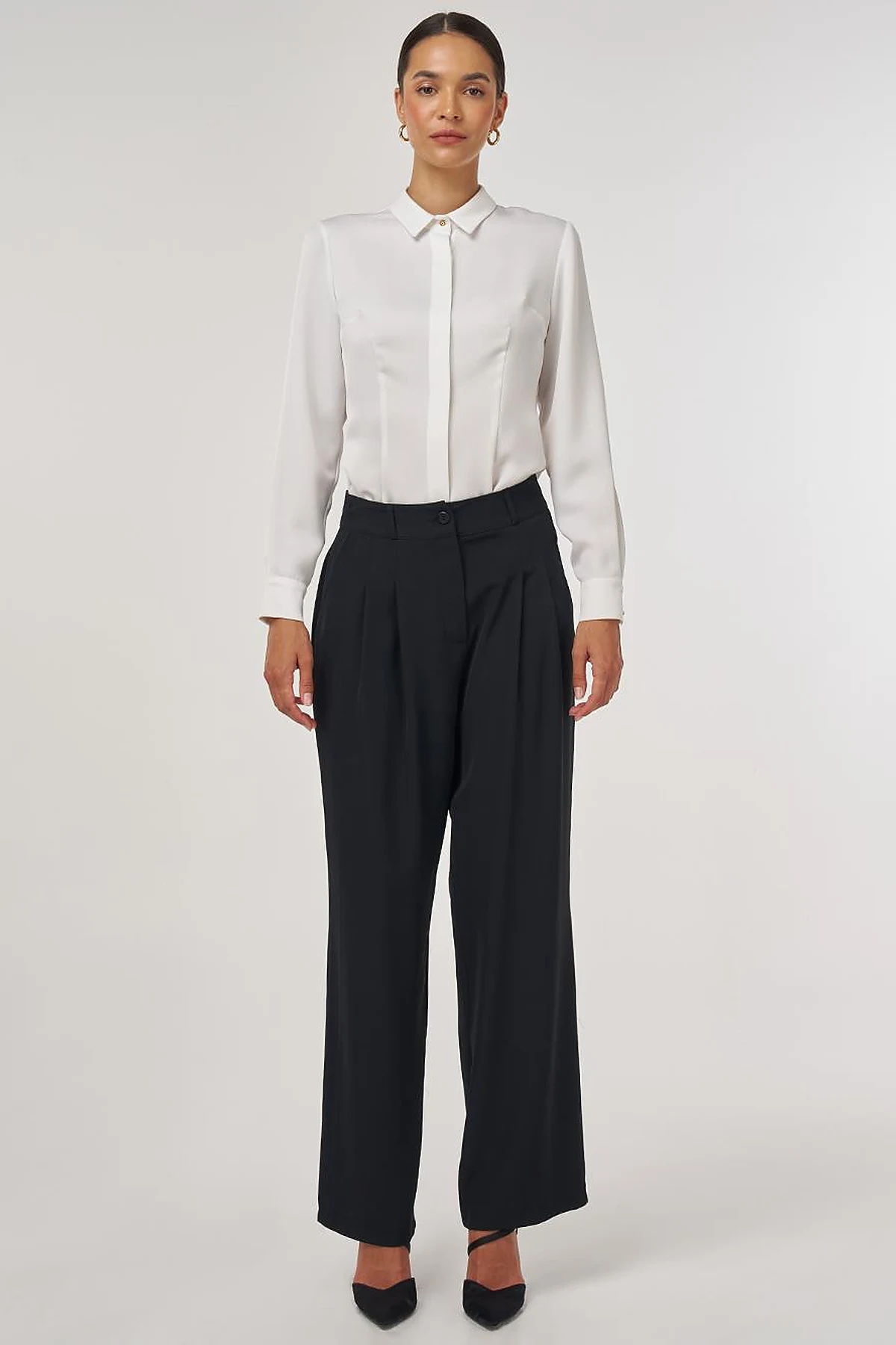 Pleated Fabric Pants Black