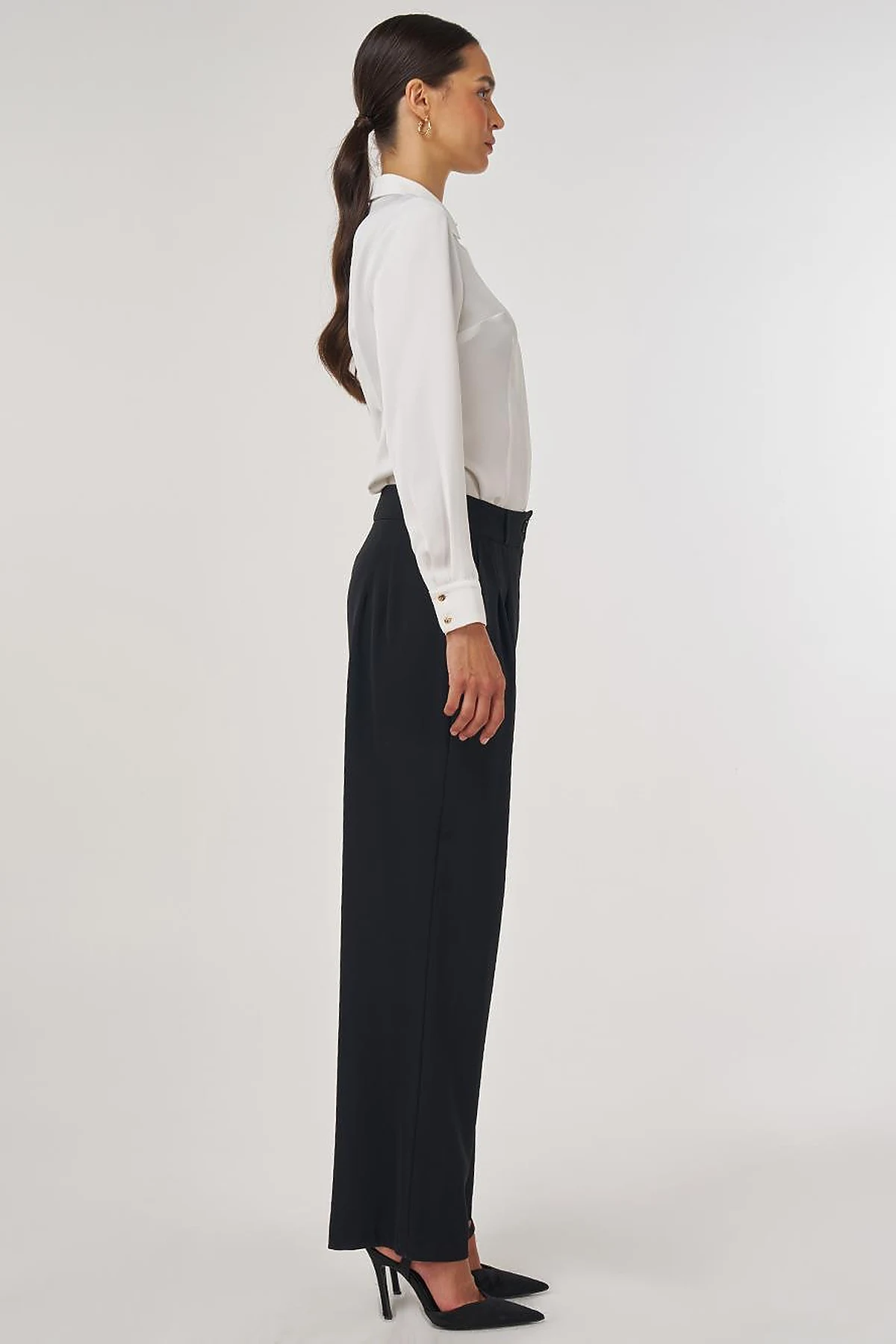 Pleated Fabric Pants Black