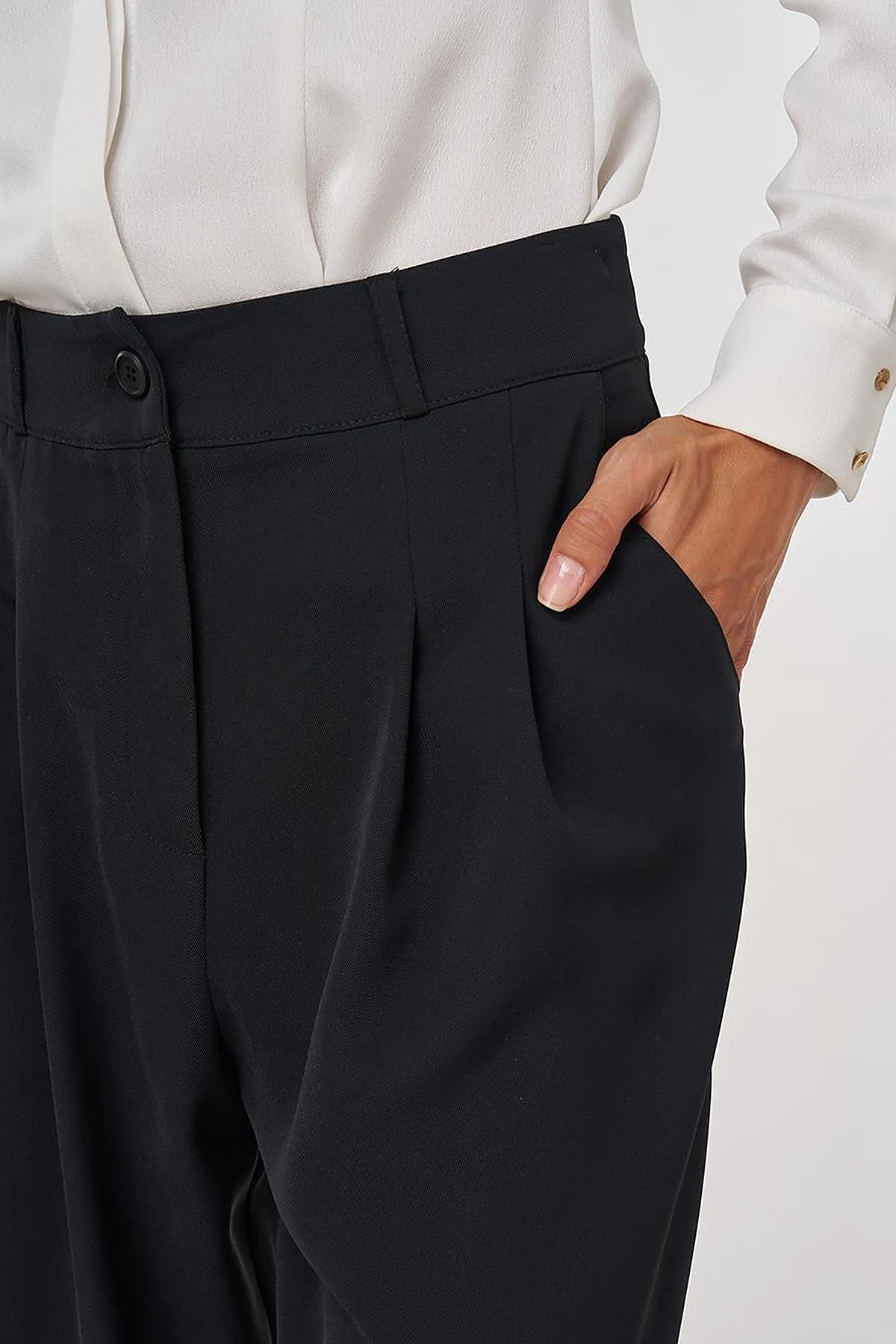 Pleated Fabric Pants Black