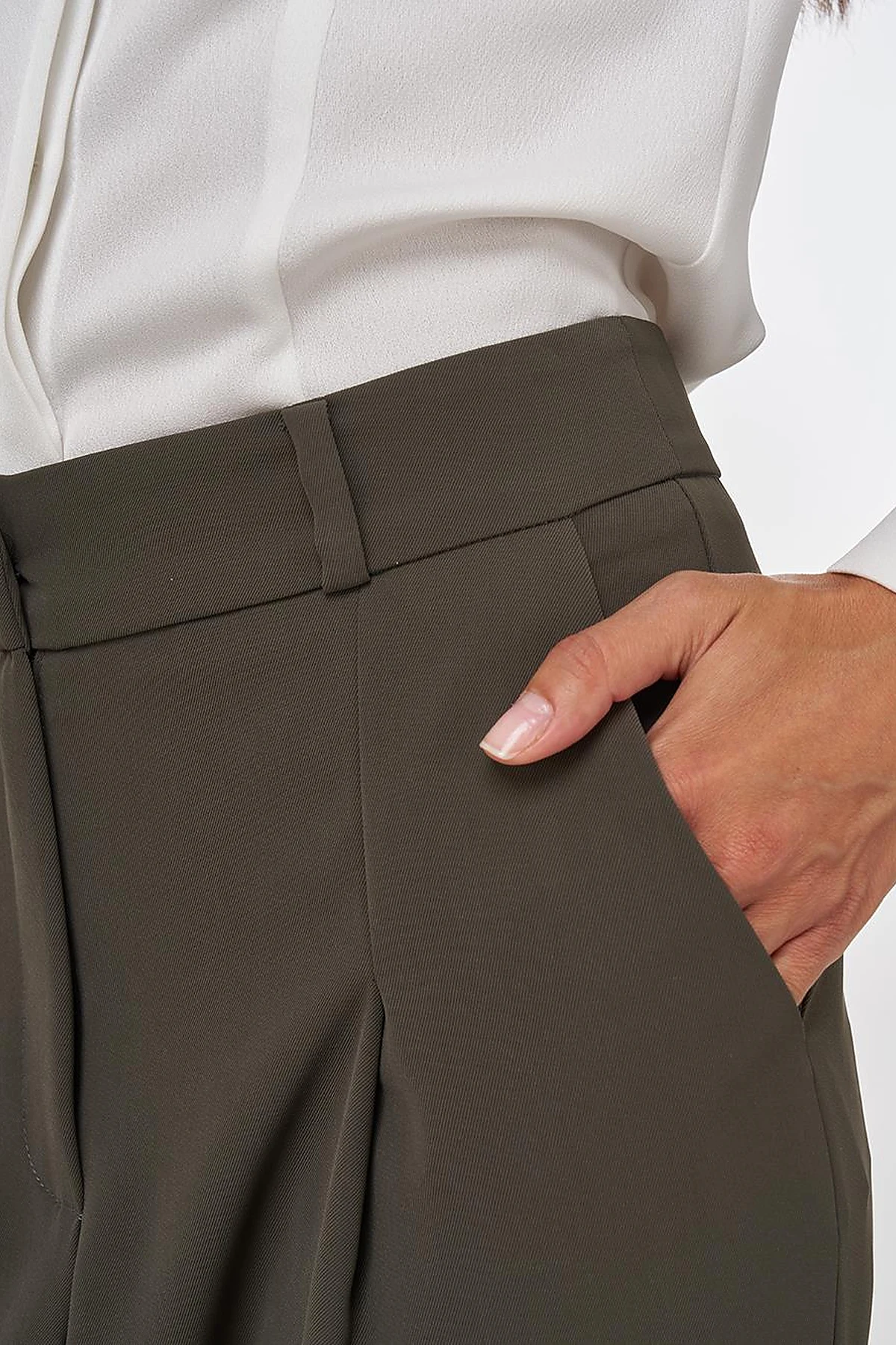 Darted Pants Khaki 