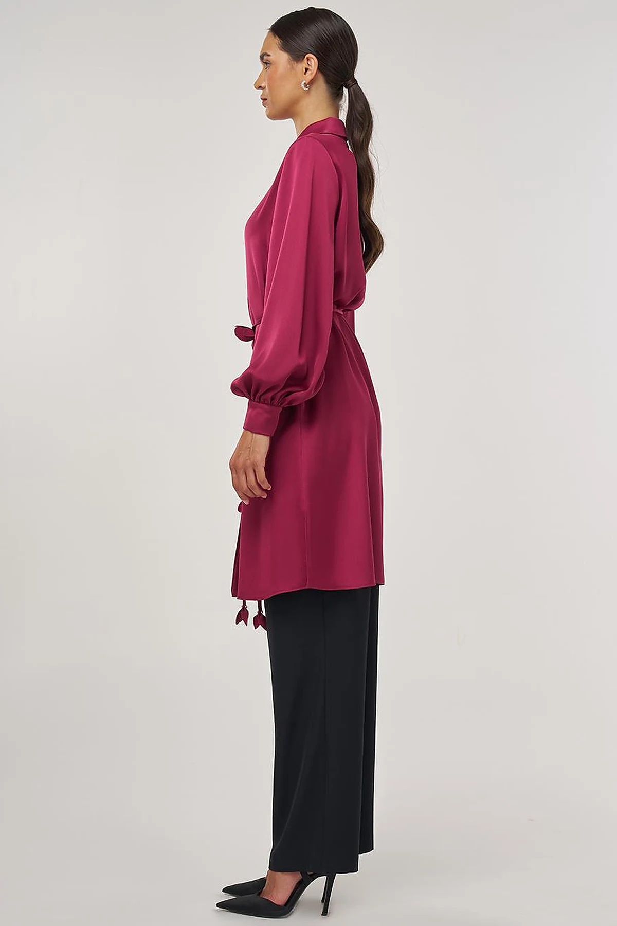 Floral-Embellished Elegant Tunic Cherry