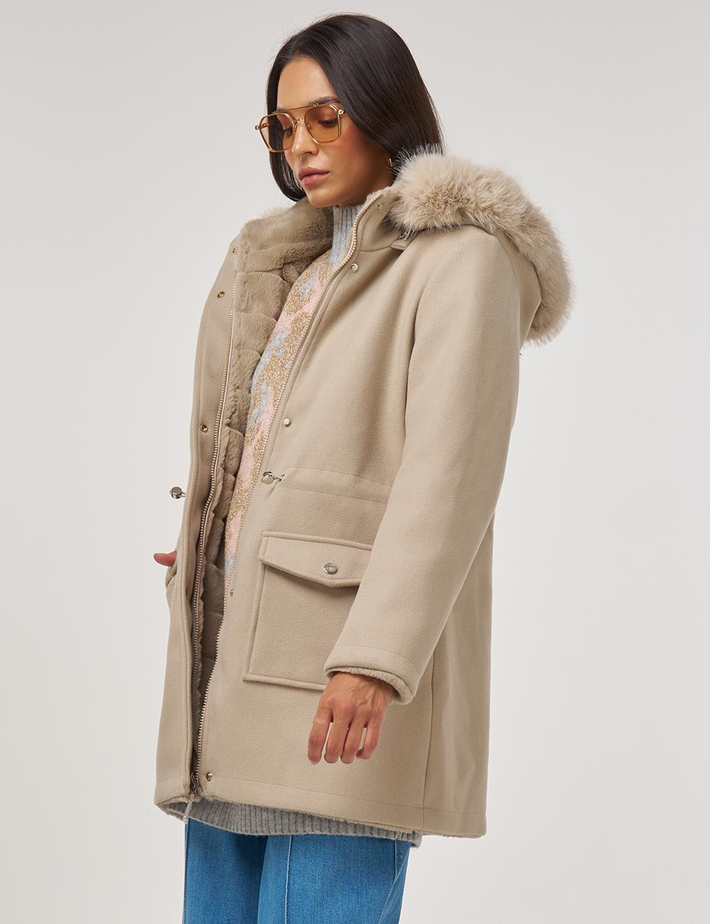 Çift Taraflı Kürk Detaylı Kaban Açık Kahve 
