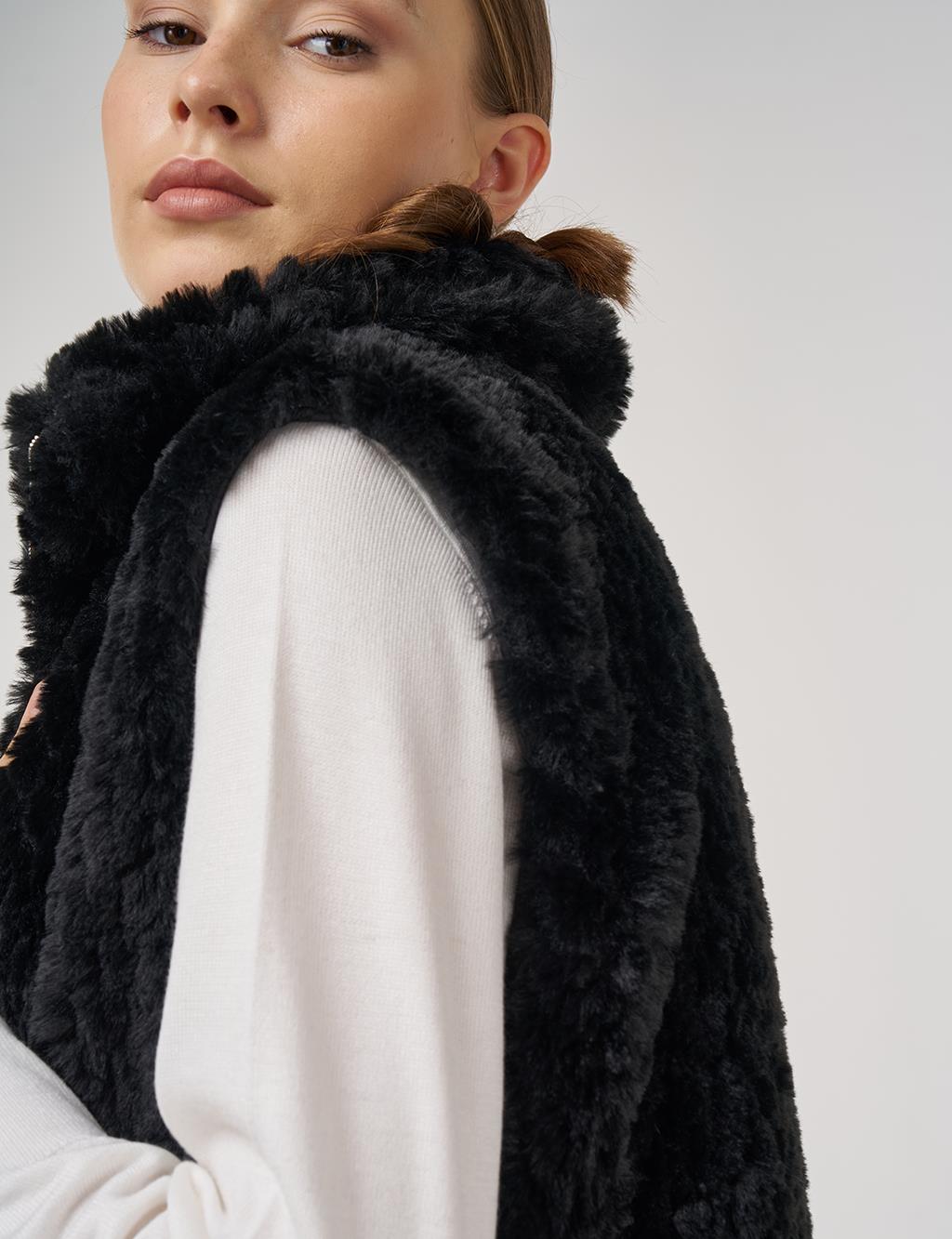 Reversible Zippered Vest Black 