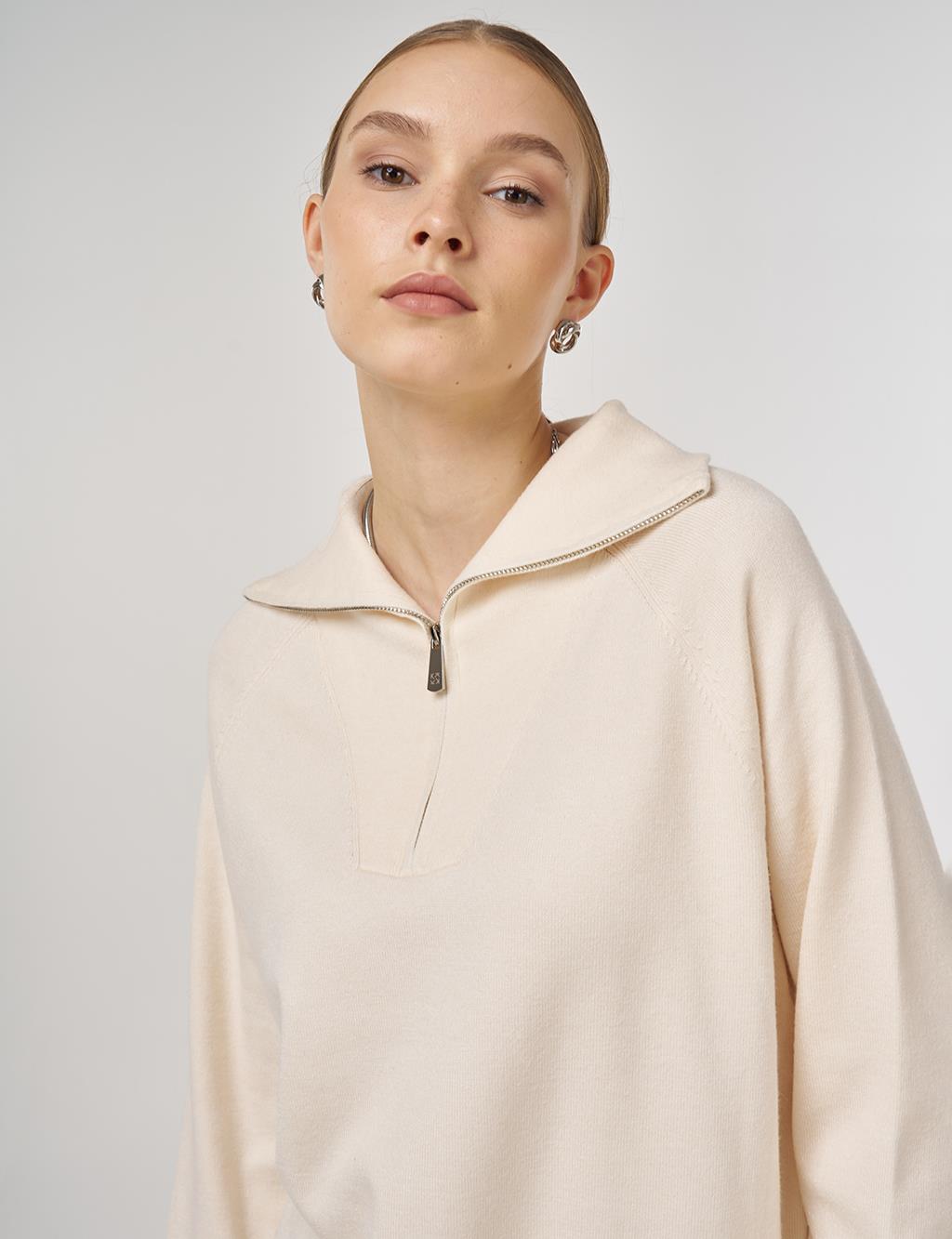 Zippered Knit Tunic in Cream 