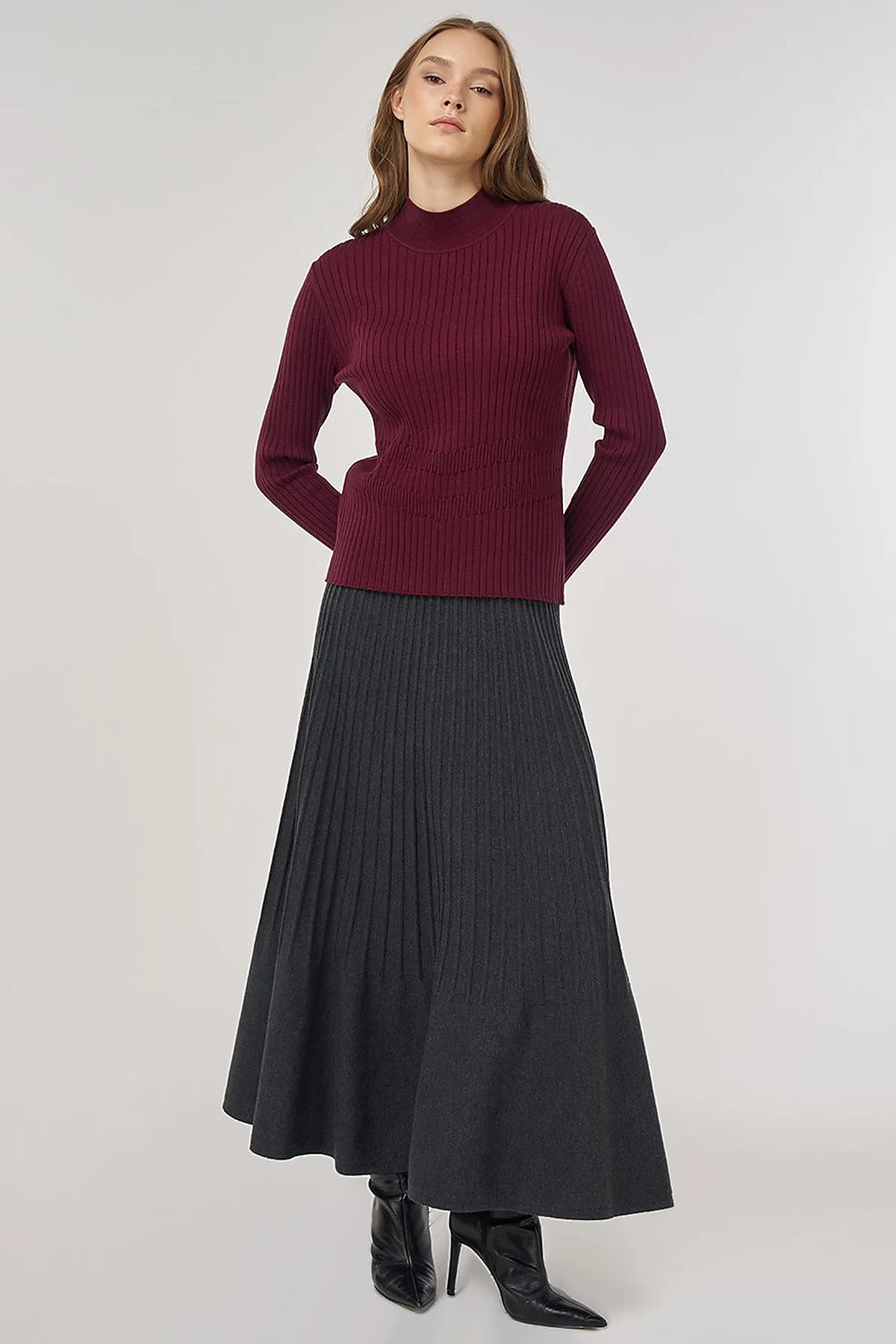 Ribbed Viscose Knit Sweater Burgundy