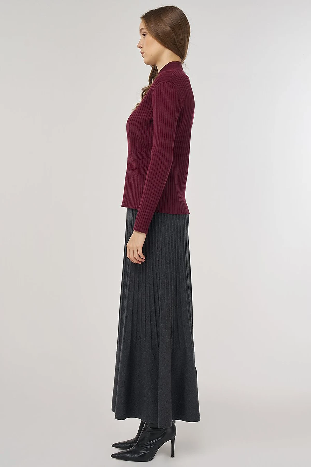 Ribbed Viscose Knit Sweater Burgundy