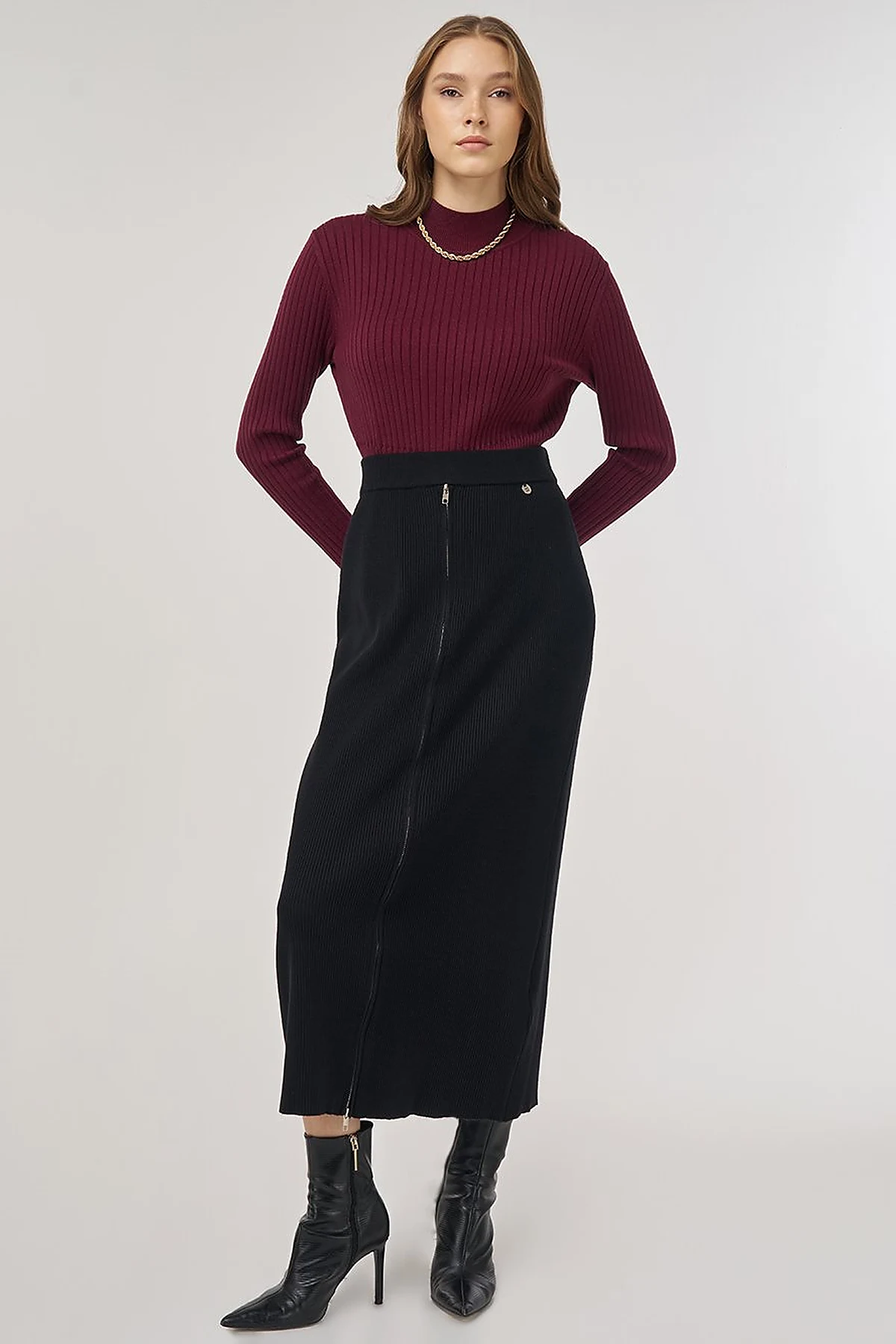 Zipper Detailed Viscose Knit Skirt Black 