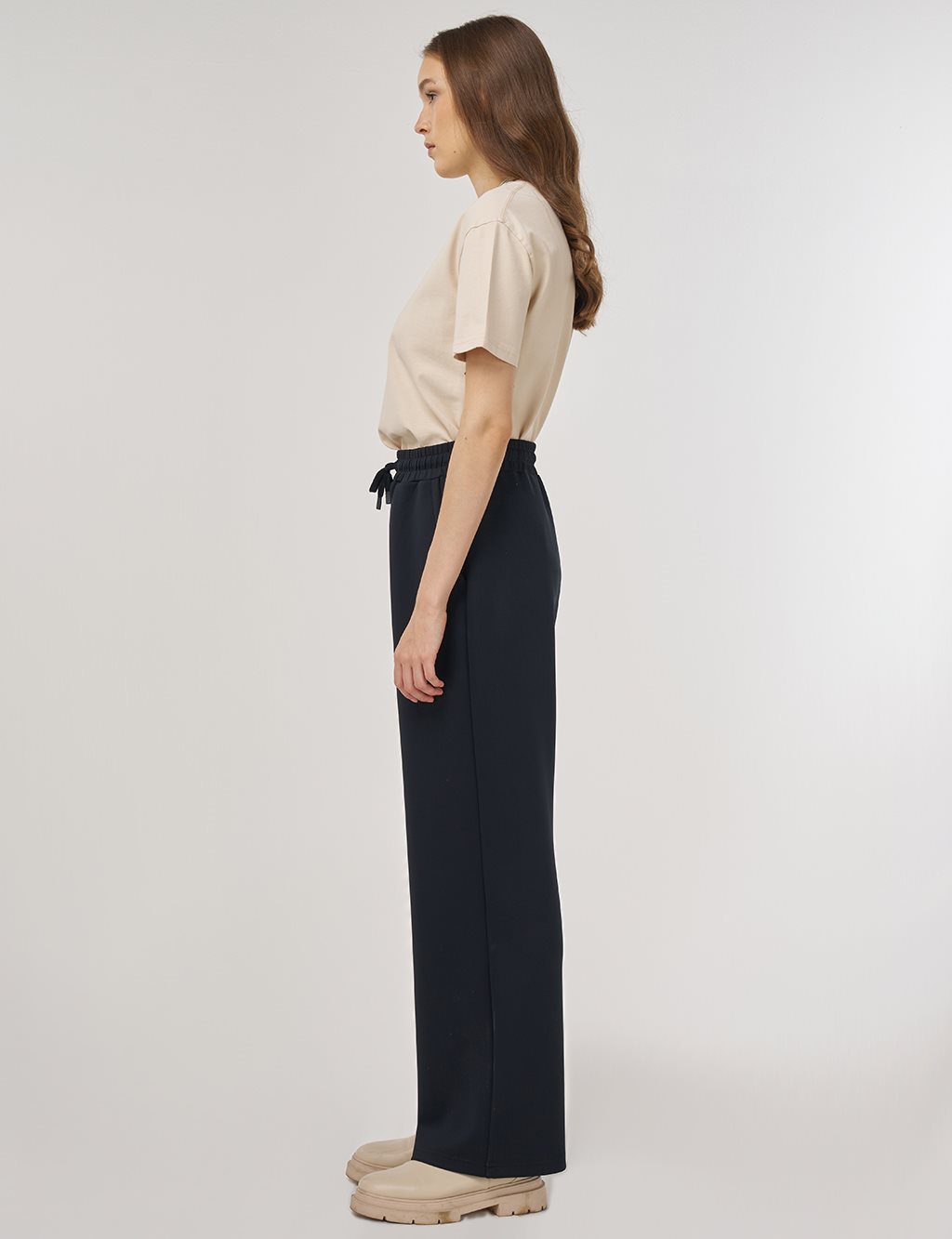 Drawstring Relaxed-Fit Pants Black 