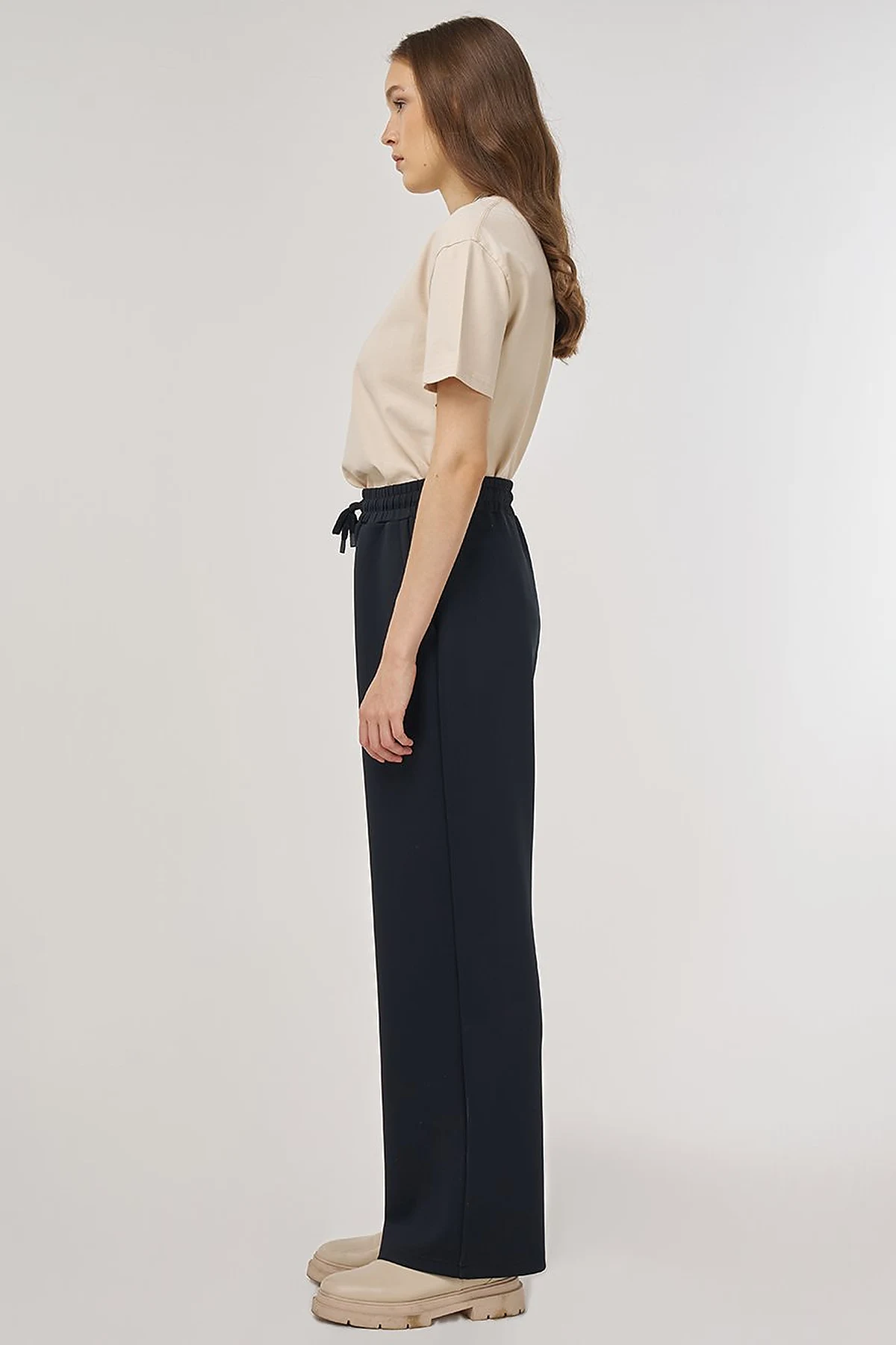 Drawstring Relaxed-Fit Pants Black 
